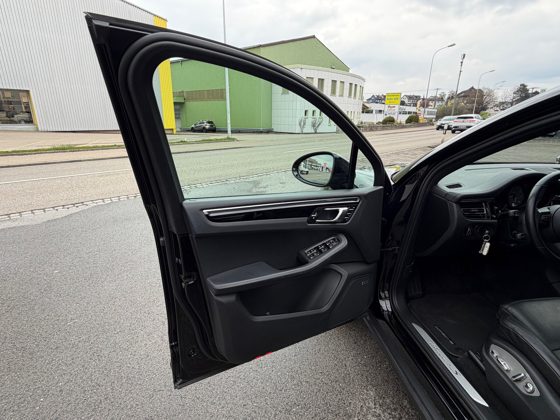PORSCHE Macan S PDK-image-7