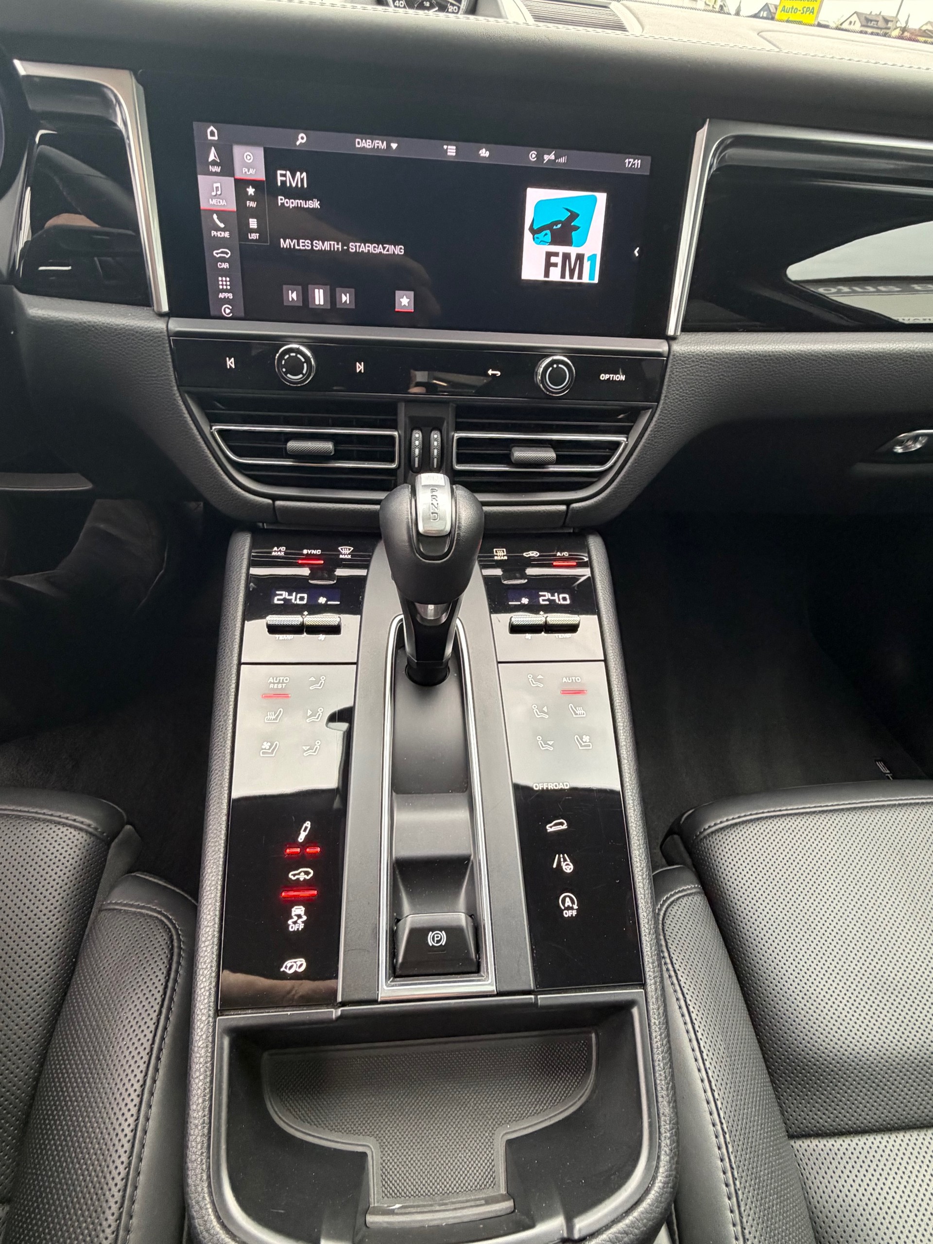 PORSCHE Macan S PDK-image-11