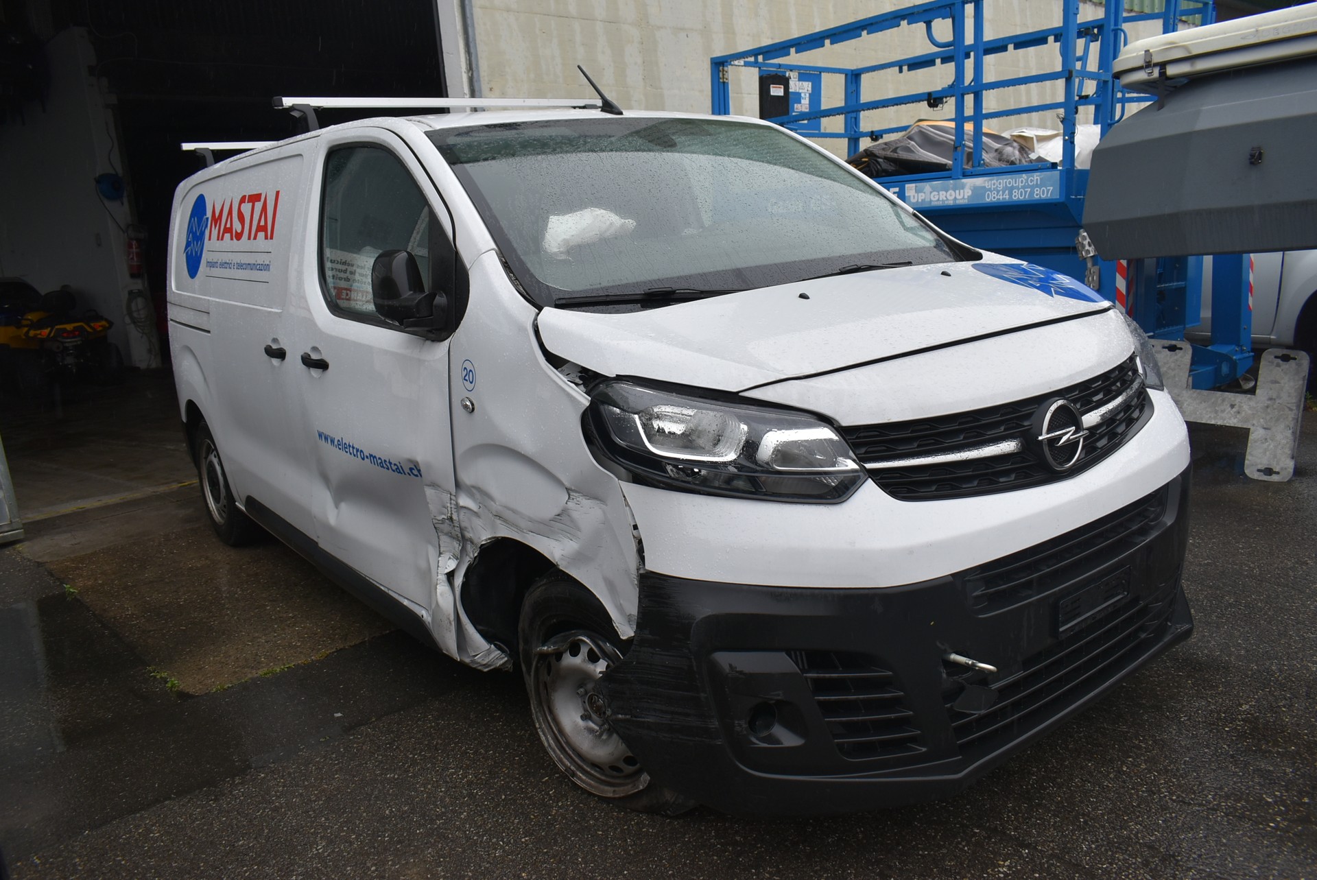 OPEL Vivaro Cargo 2.0 D s/s M