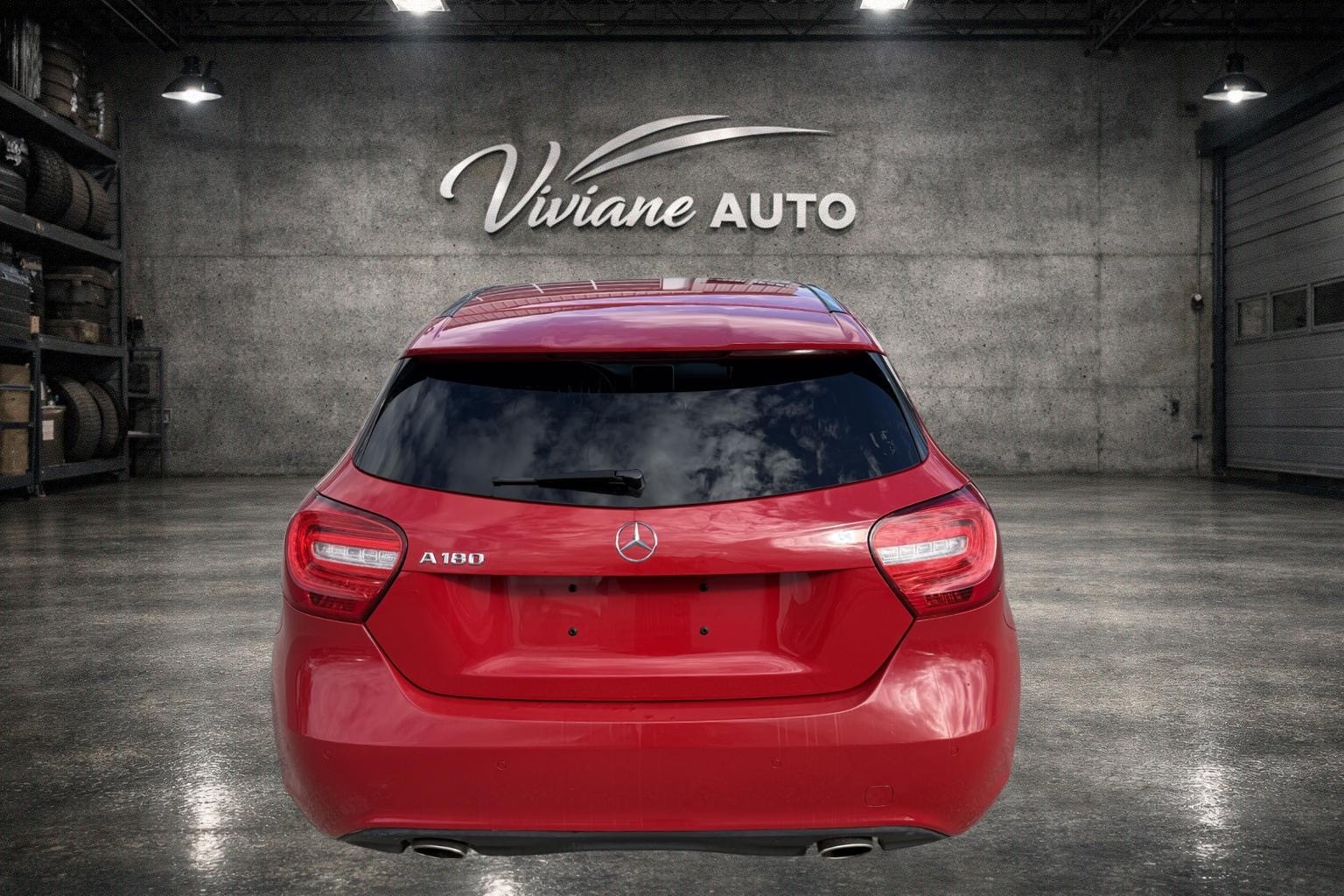 MERCEDES-BENZ A 180 Urban 7G-DCT-image-5