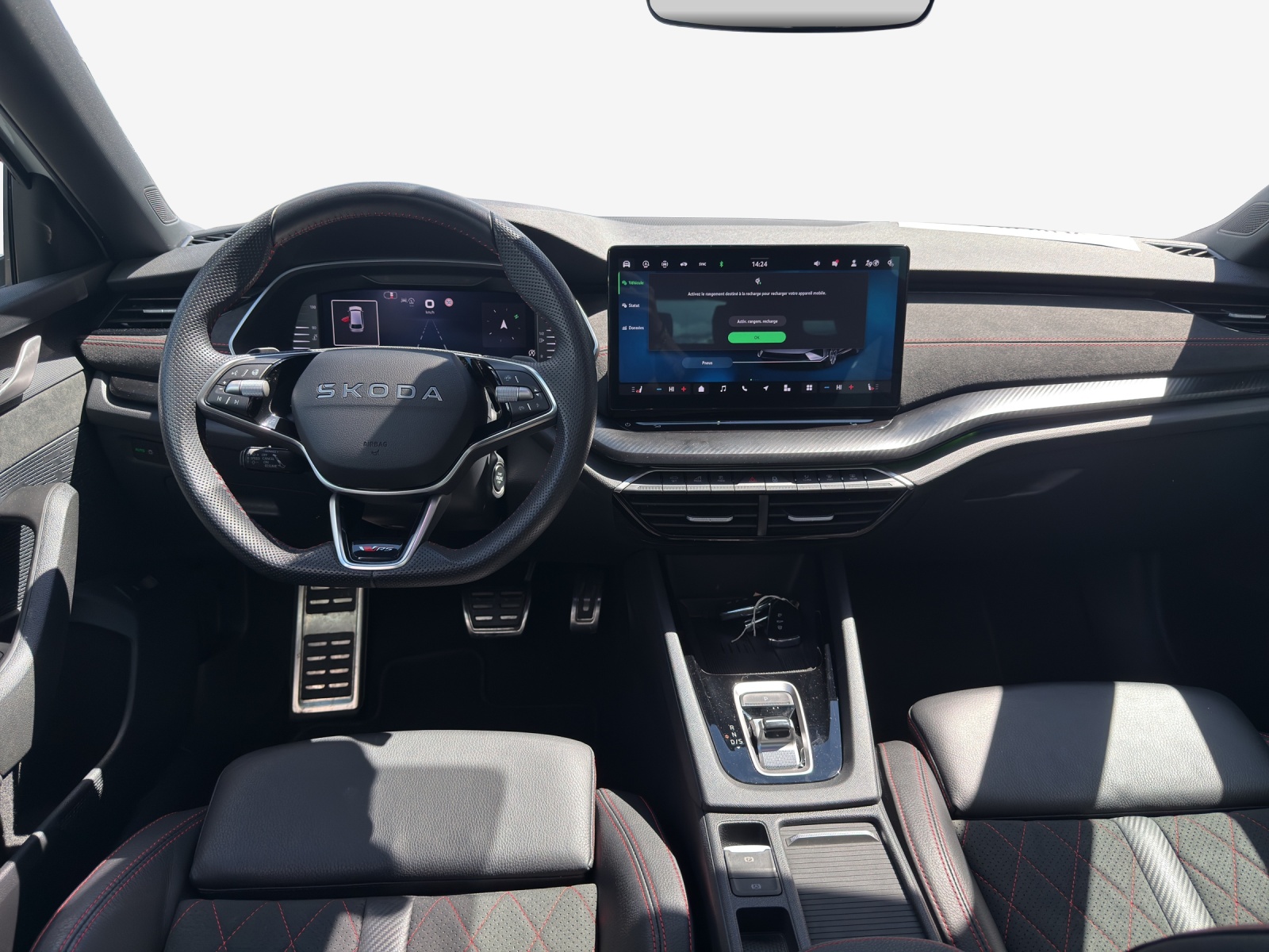 SKODA Octavia Combi 2.0 TSI DSG RS-image-8