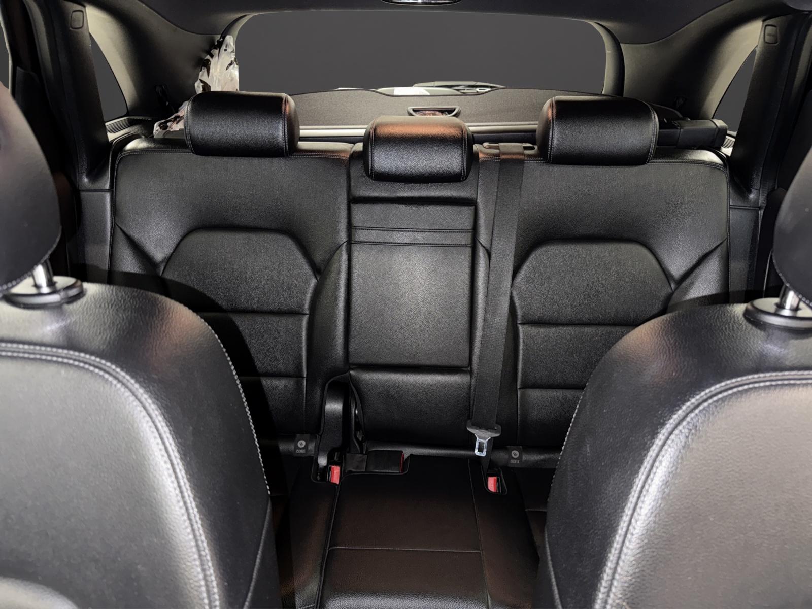 MERCEDES-BENZ B 180 AMG Line 7G-DCT-image-9