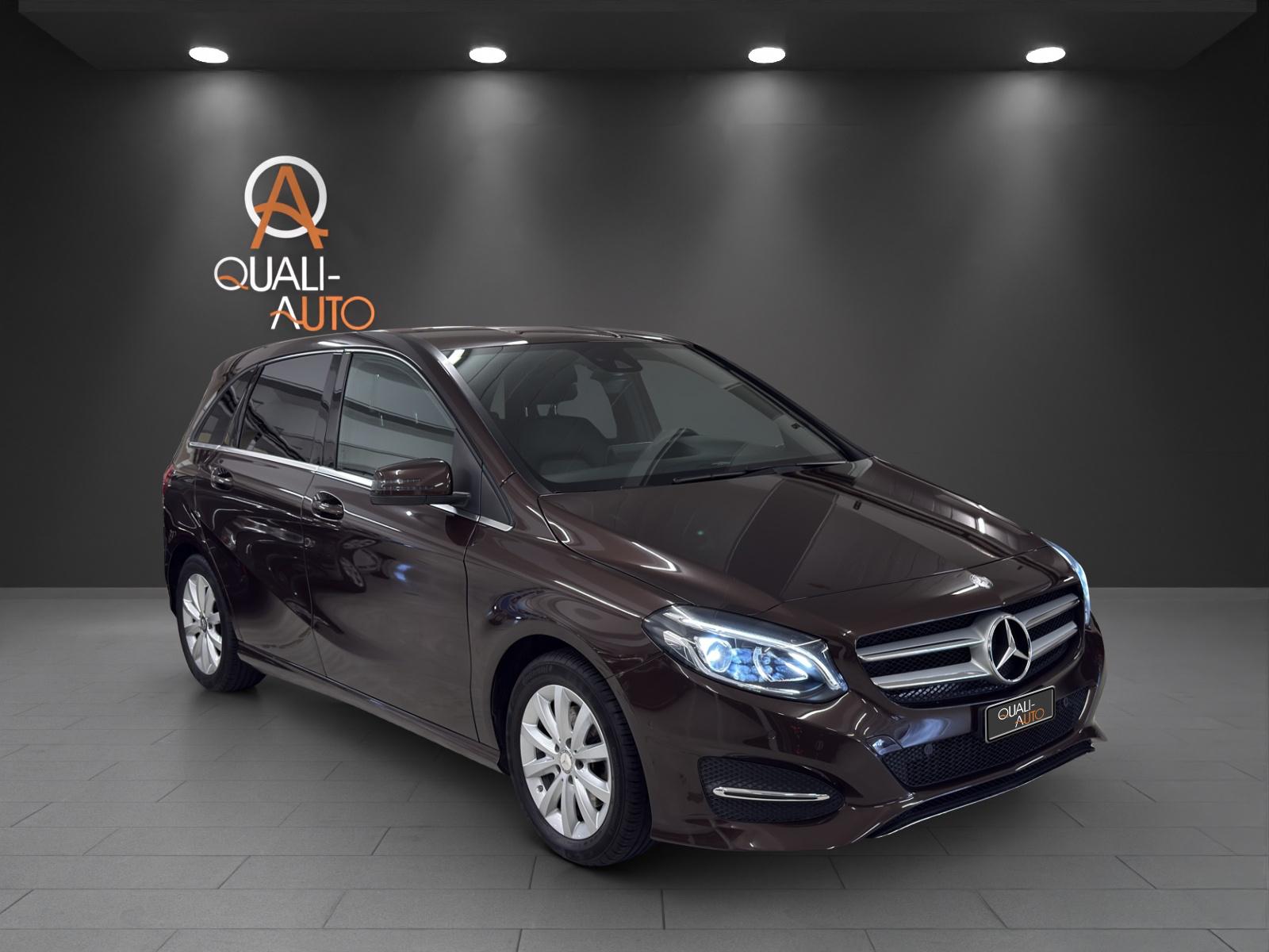 MERCEDES-BENZ B 180 AMG Line 7G-DCT