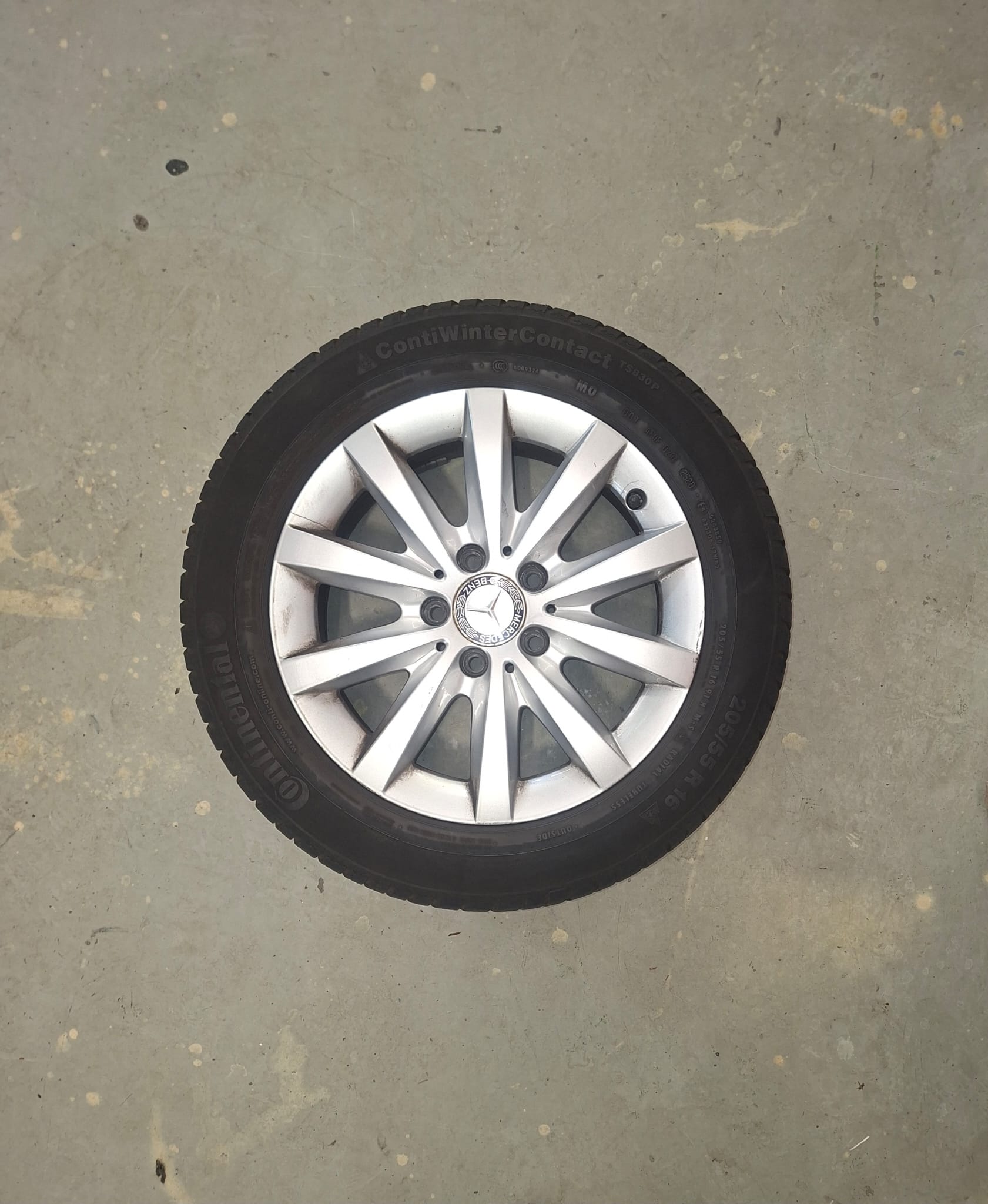 MERCEDES-BENZ B 180 AMG Line 7G-DCT-image-15