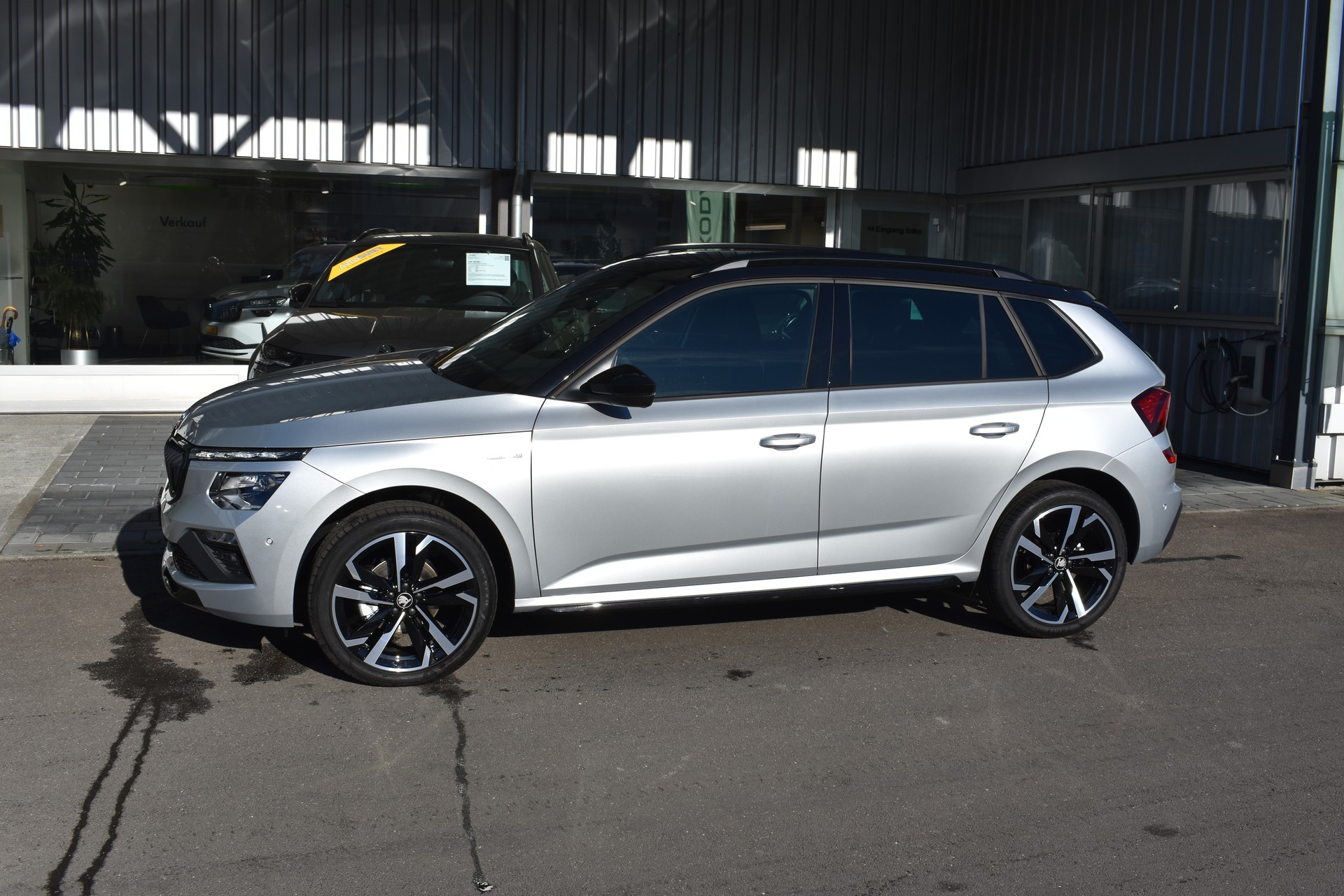 SKODA Kamiq 1.5 TSI Monte Carlo DSG-showroom-element-2