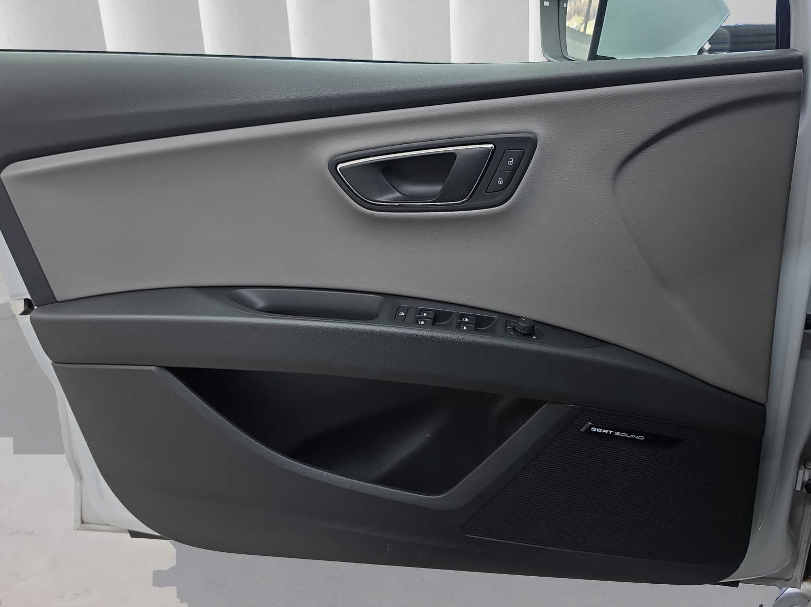 SEAT Leon ST X-Perience 1.8 TSI 4Drive DSG-image-15
