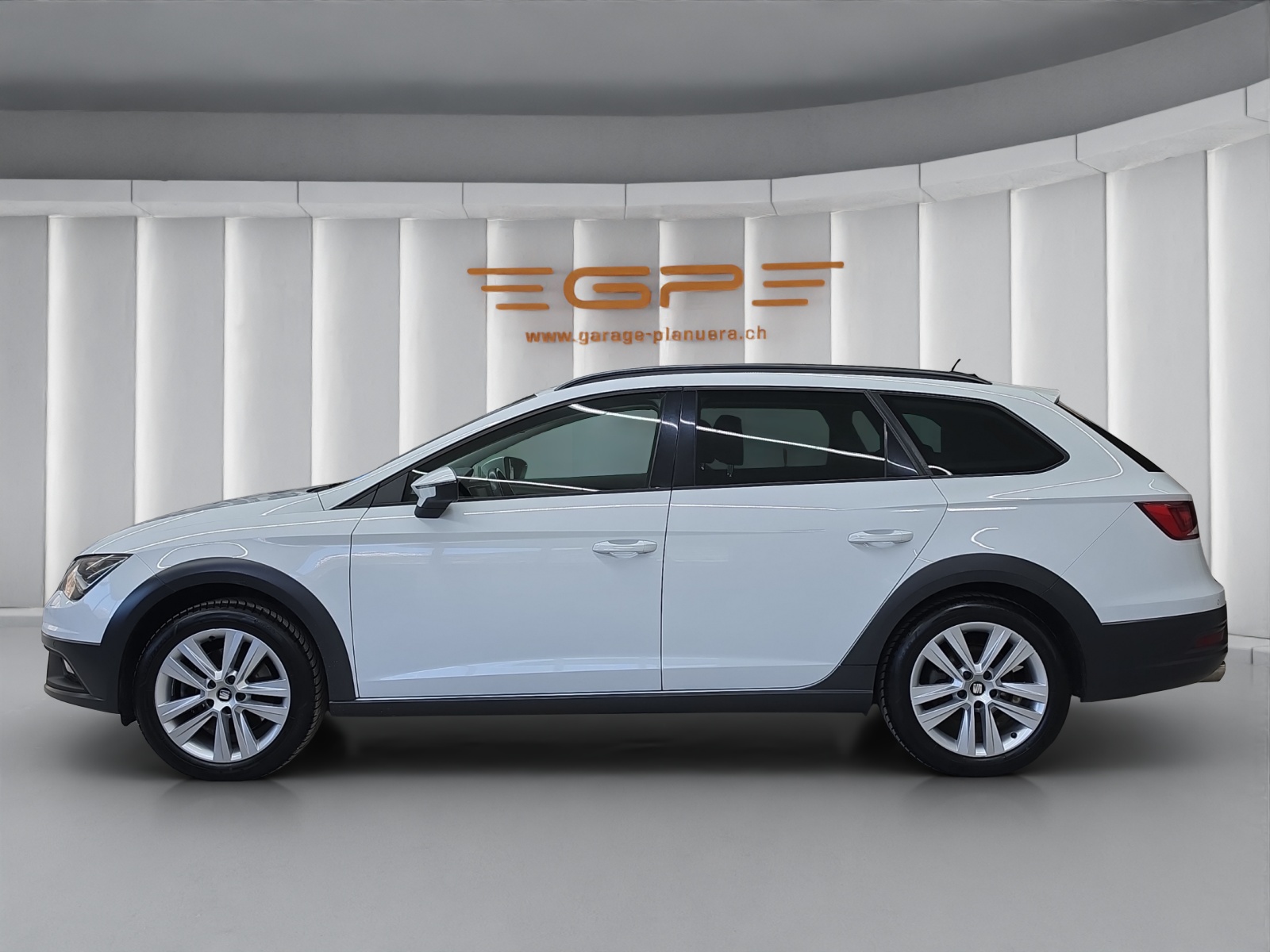 SEAT Leon ST X-Perience 1.8 TSI 4Drive DSG-image-3