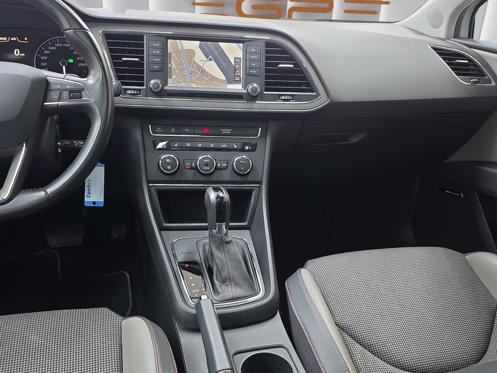 SEAT Leon ST X-Perience 1.8 TSI 4Drive DSG-image-9