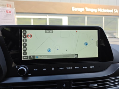 Hyundai Bayon 1.0 T-GDi AmpliaDCT — photo 9