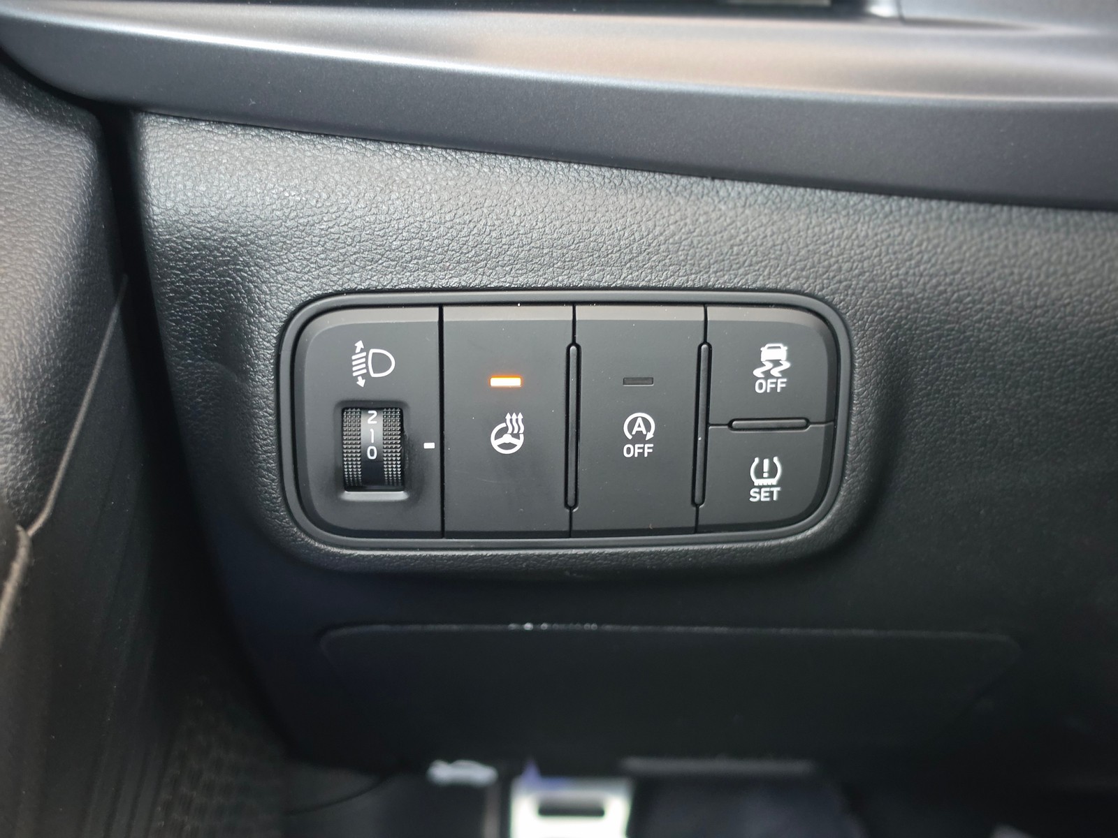Hyundai Bayon 1.0 T-GDi AmpliaDCT — photo 5