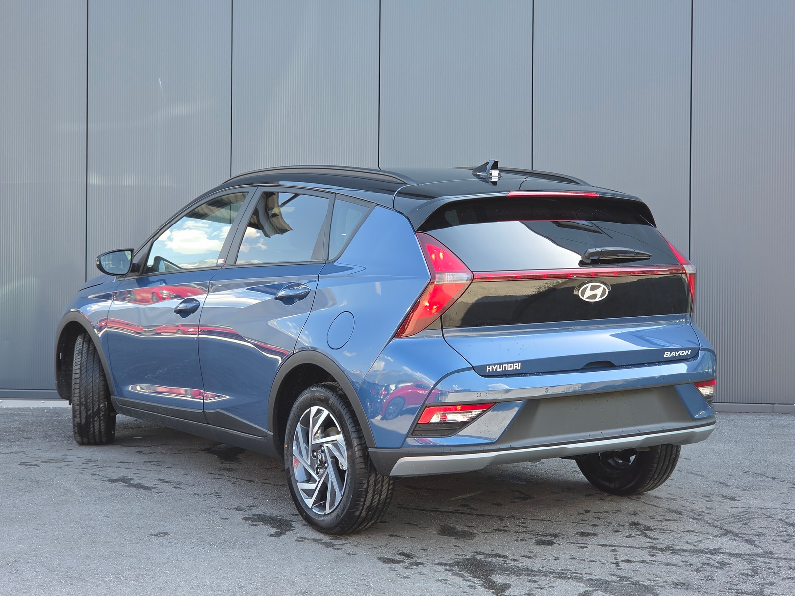 Hyundai Bayon 1.0 T-GDi AmpliaDCT — photo 2