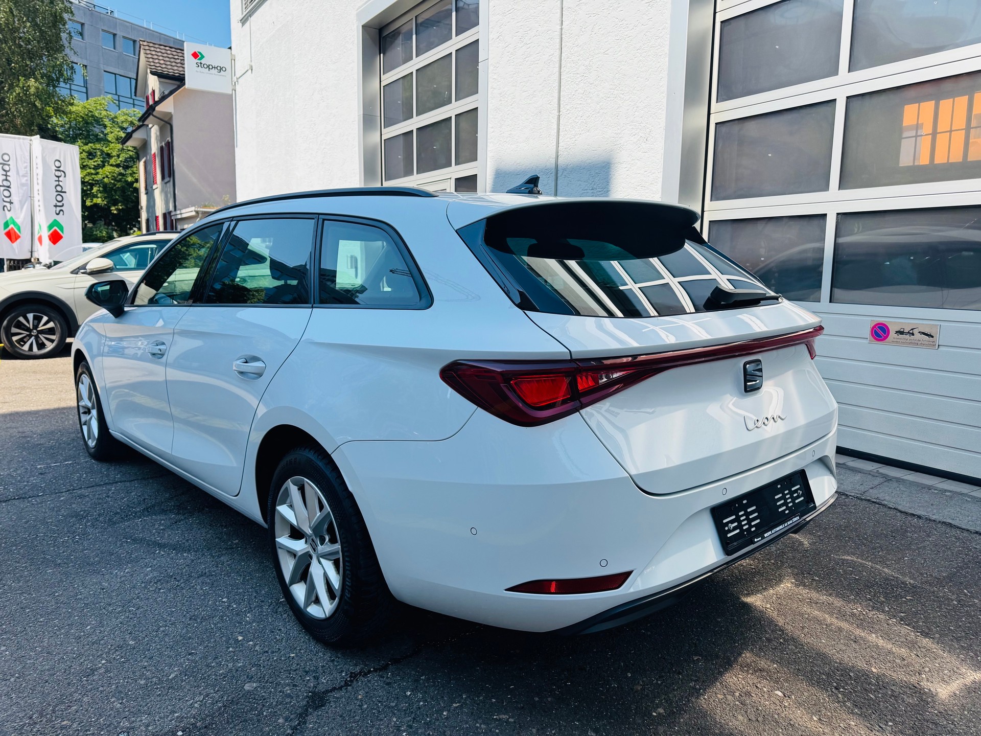 SEAT Leon ST 2.0 TDI EVO DSG Style-image-4