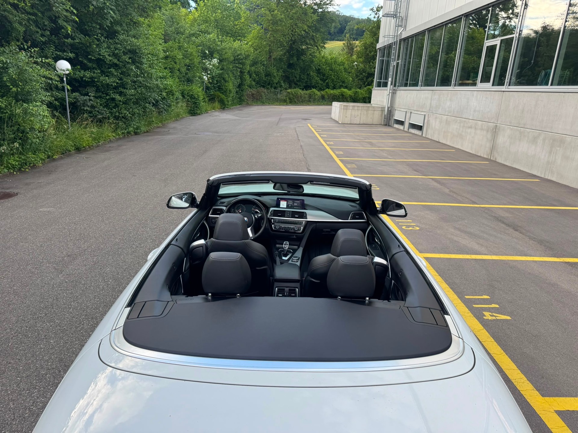 BMW 430i Cabriolet xDrive M Sport Steptronic-image-7