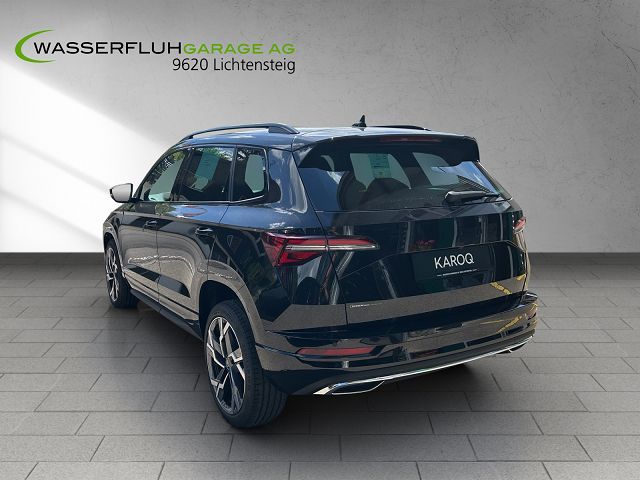 SKODA Karoq 2.0 TDI CR Sport Line 4x4 DSG-image-1