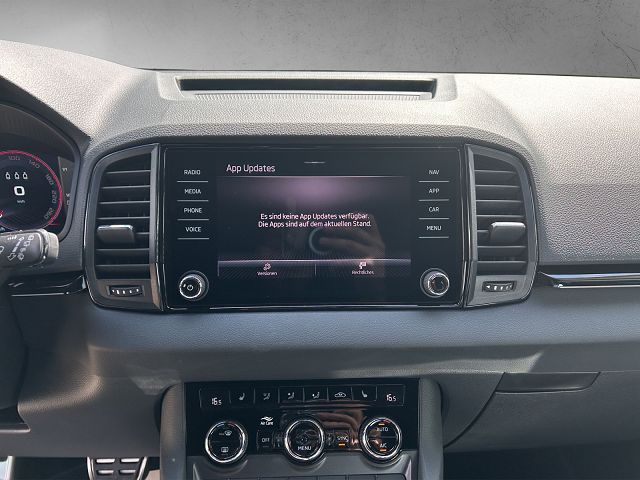SKODA Karoq 2.0 TDI CR Sport Line 4x4 DSG-image-10