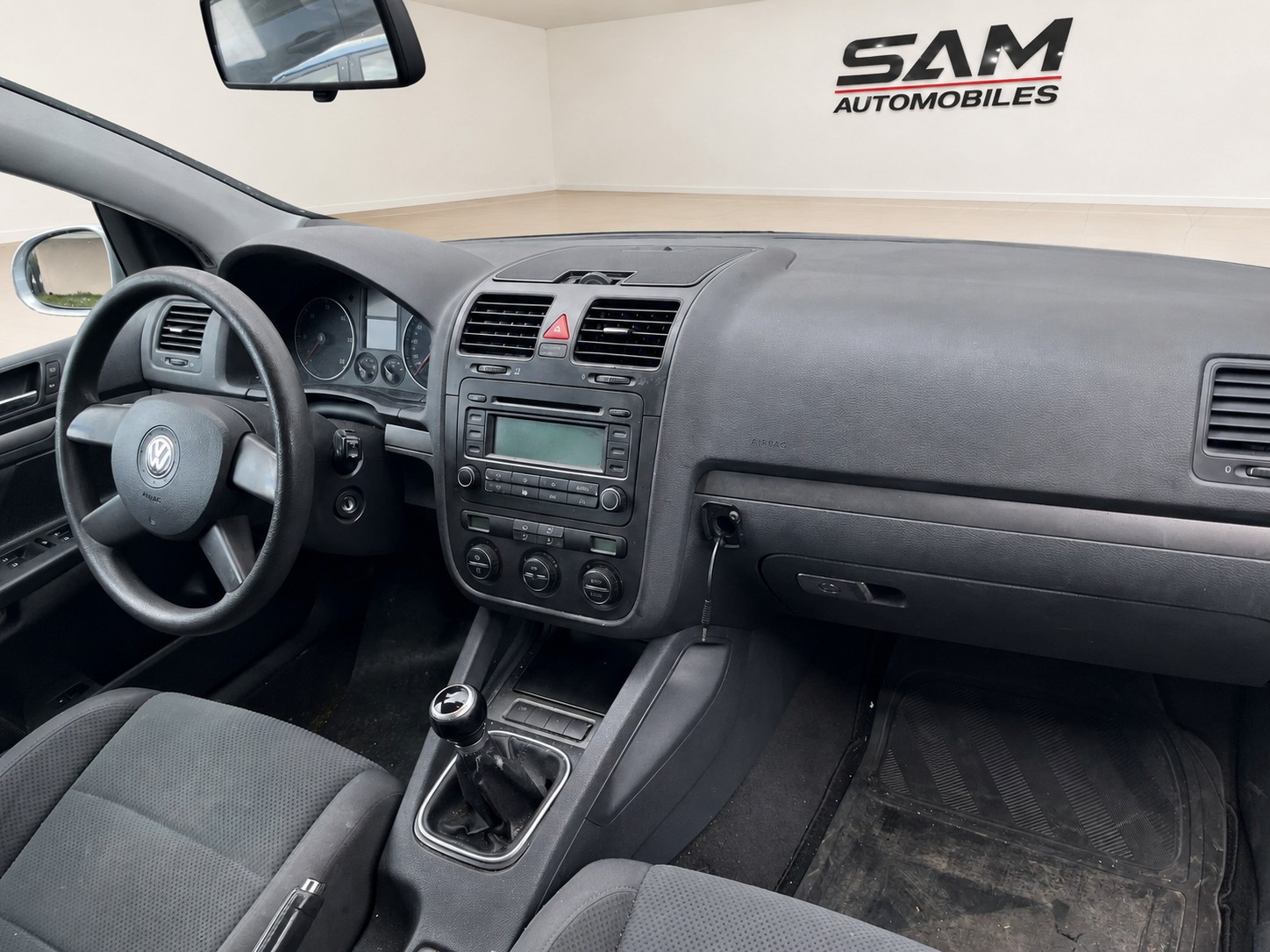 VW Golf 2.0 TDI Comfortline 4Motion-image-7