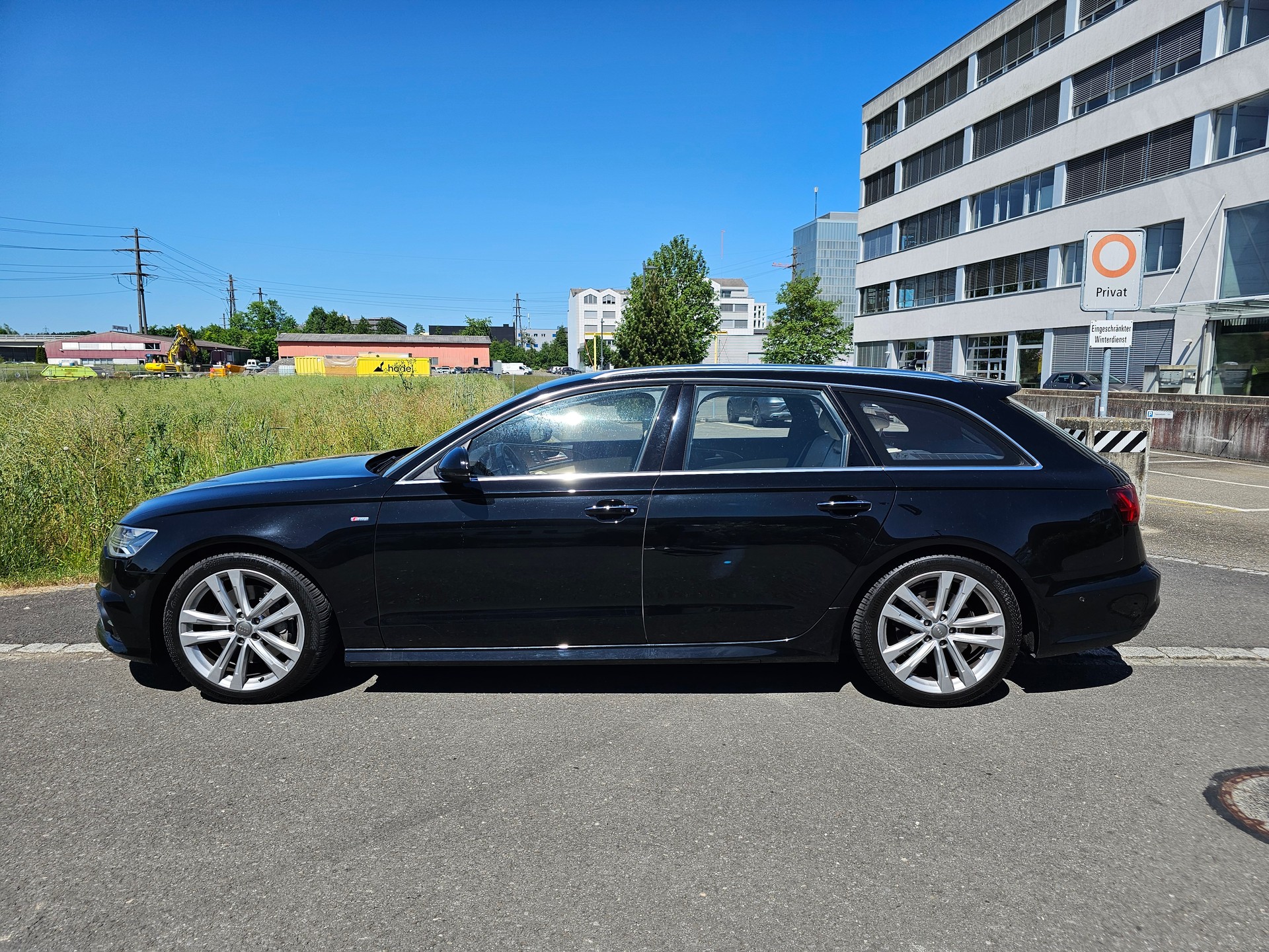AUDI 3.0 V6 TDI 272 quattro S-Tr.-image-3