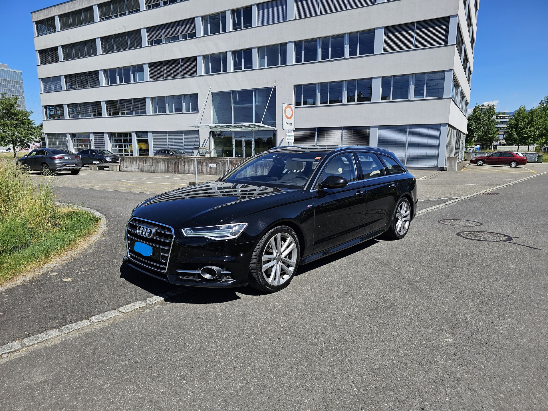 AUDI 3.0 V6 TDI 272 quattro S-Tr.-image-0