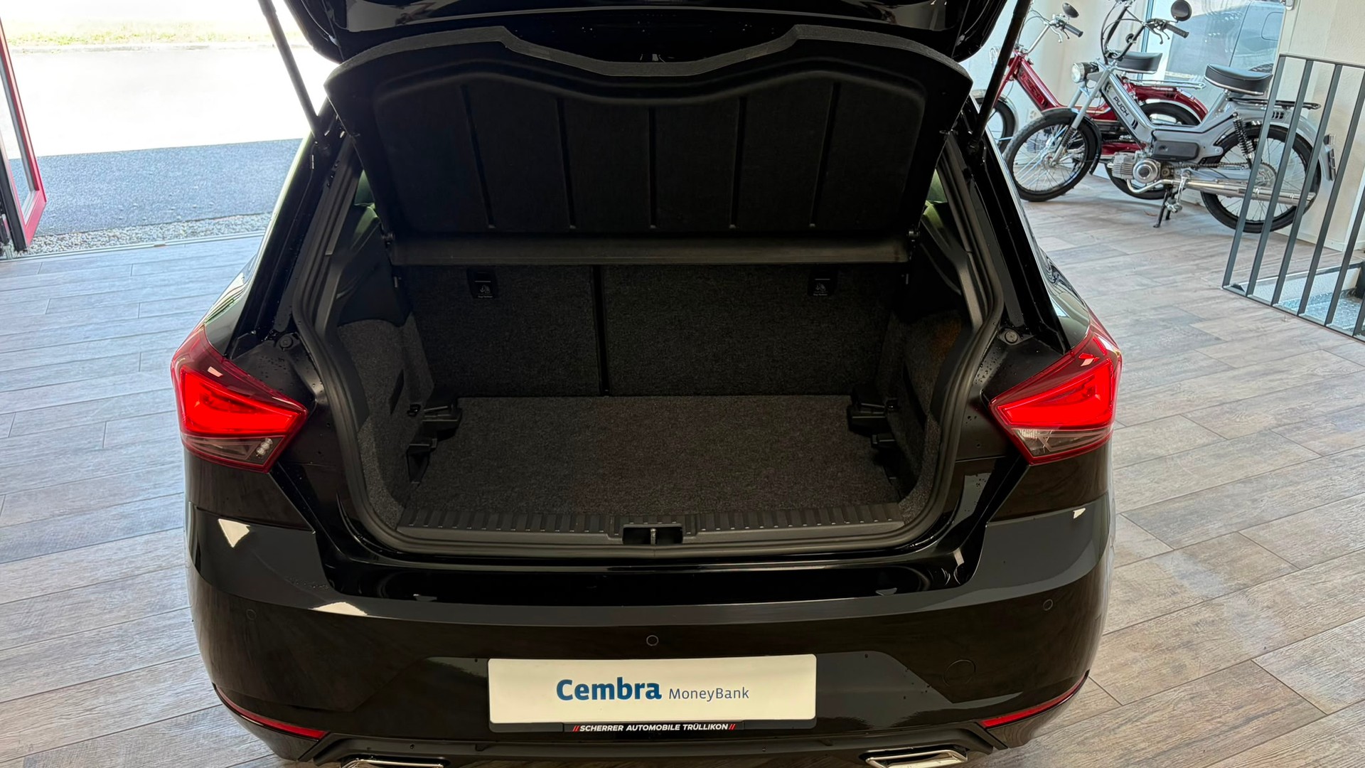 SEAT Ibiza 1.5 TSI FR DSG-image-7