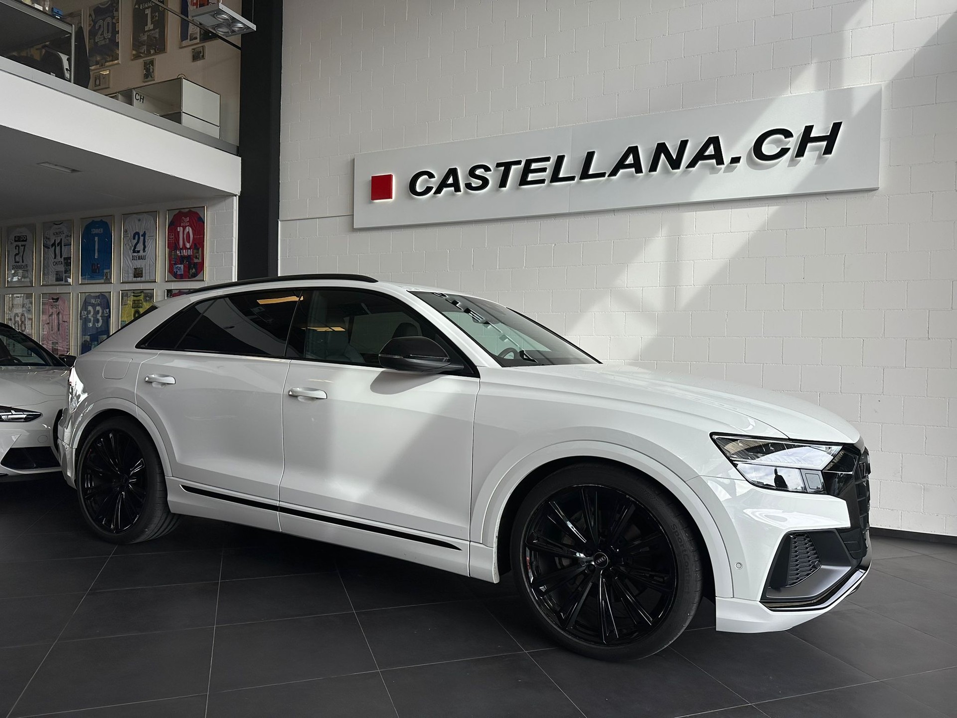 AUDI Q8 50 TDI quattro tiptronic-image-0