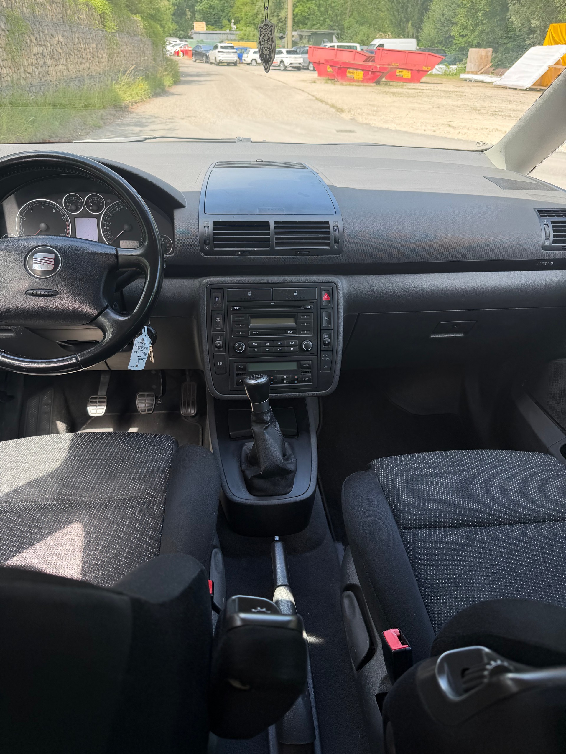 SEAT Alhambra 2.8 VR6 Advantage 4x4-image-7