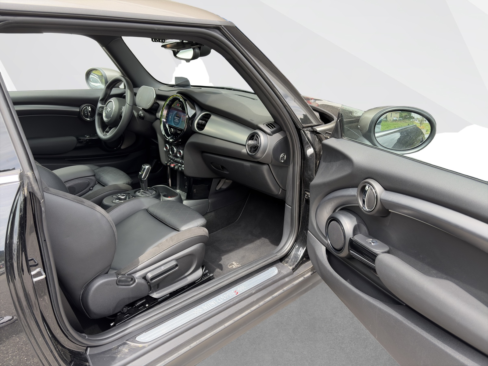 MINI Mini F56 2.0i Cooper S-image-16