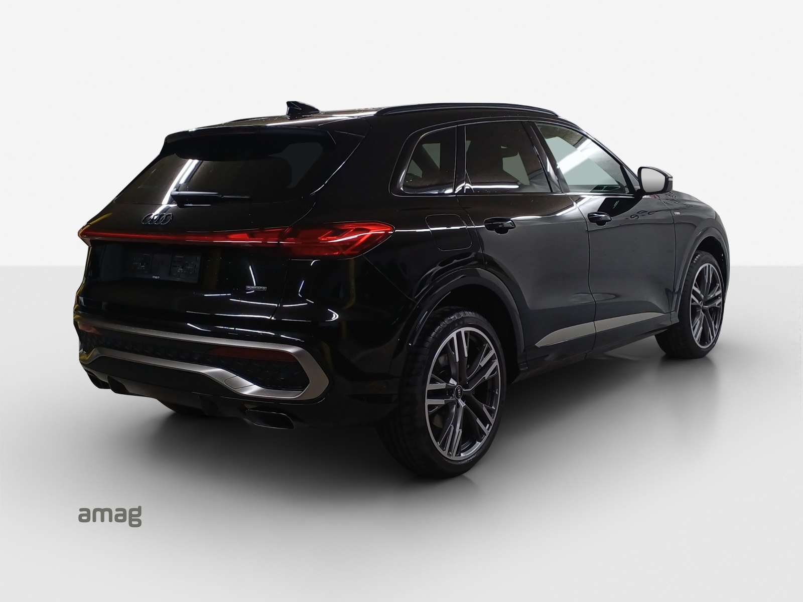 AUDI Q5 TFSI quatto 150 kW S-tronic-image-4