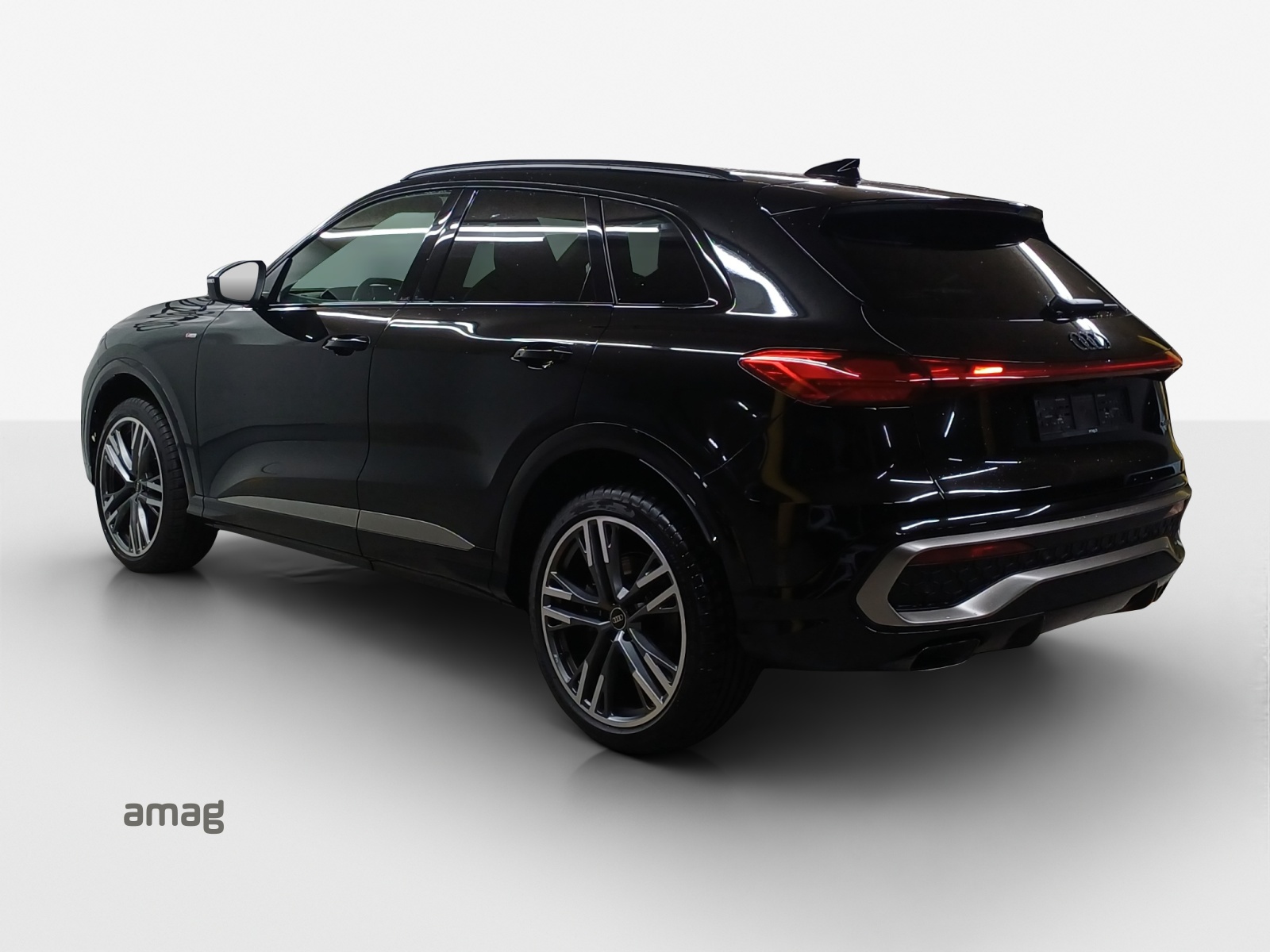 AUDI Q5 TFSI quatto 150 kW S-tronic-image-2