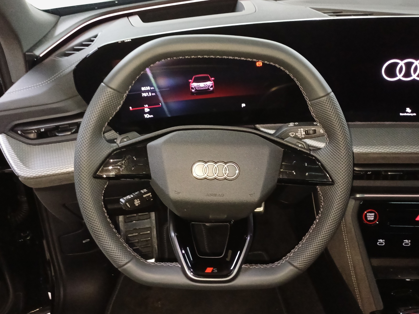 AUDI Q5 TFSI quatto 150 kW S-tronic-image-9