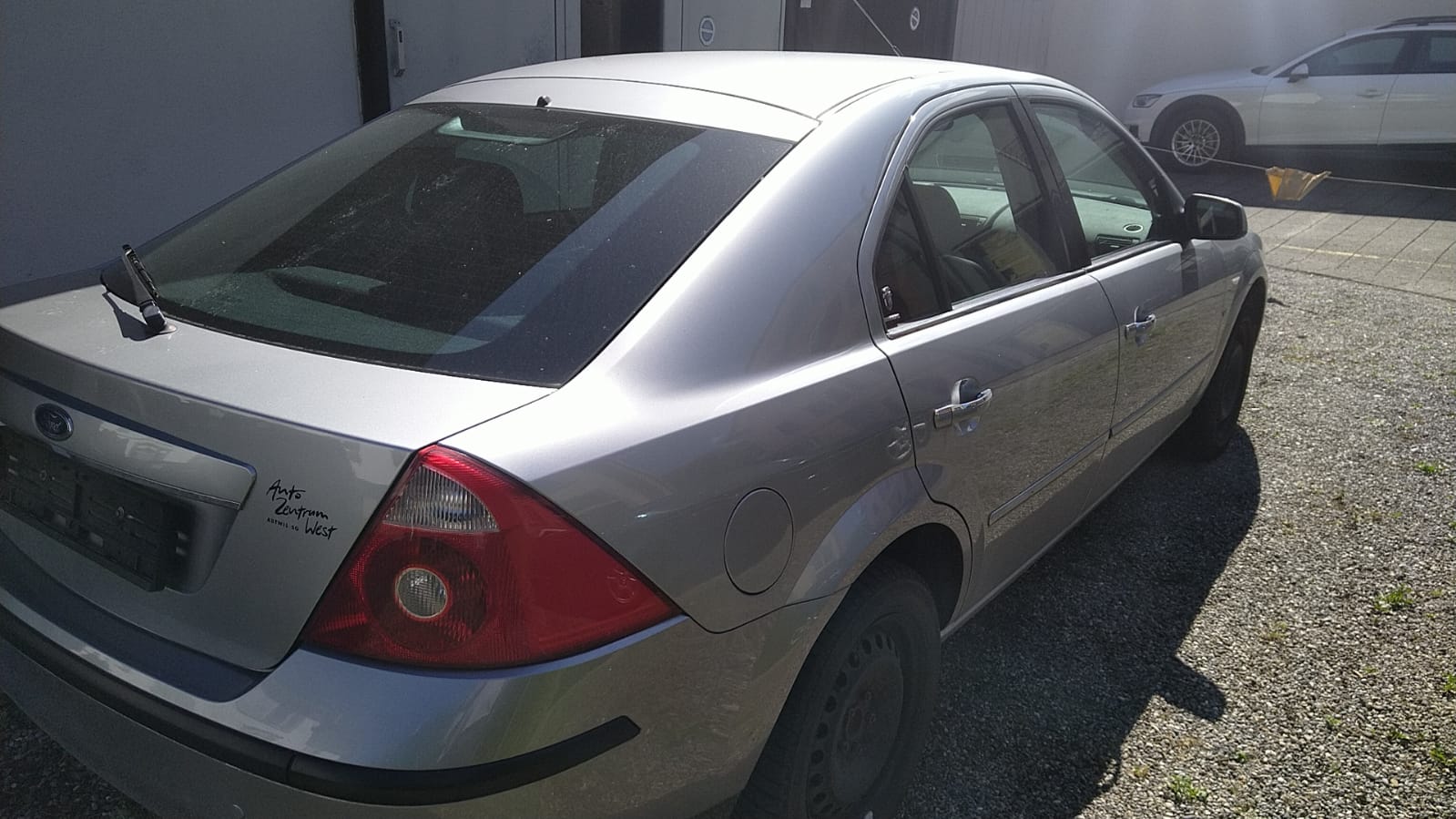 FORD Mondeo 2.5i V6 Executive-image-3