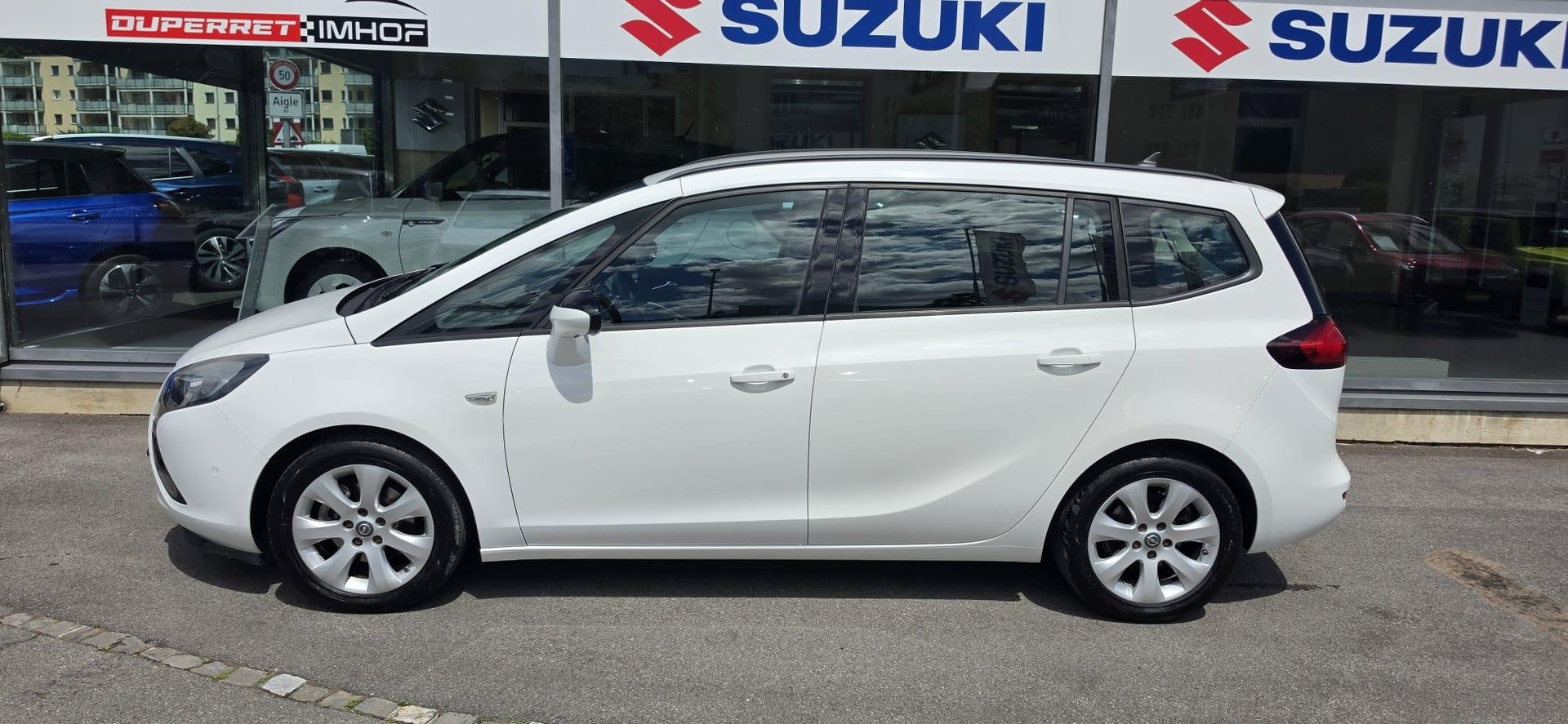 OPEL Zafira Tourer 1.4T eTEC Drive-image-1