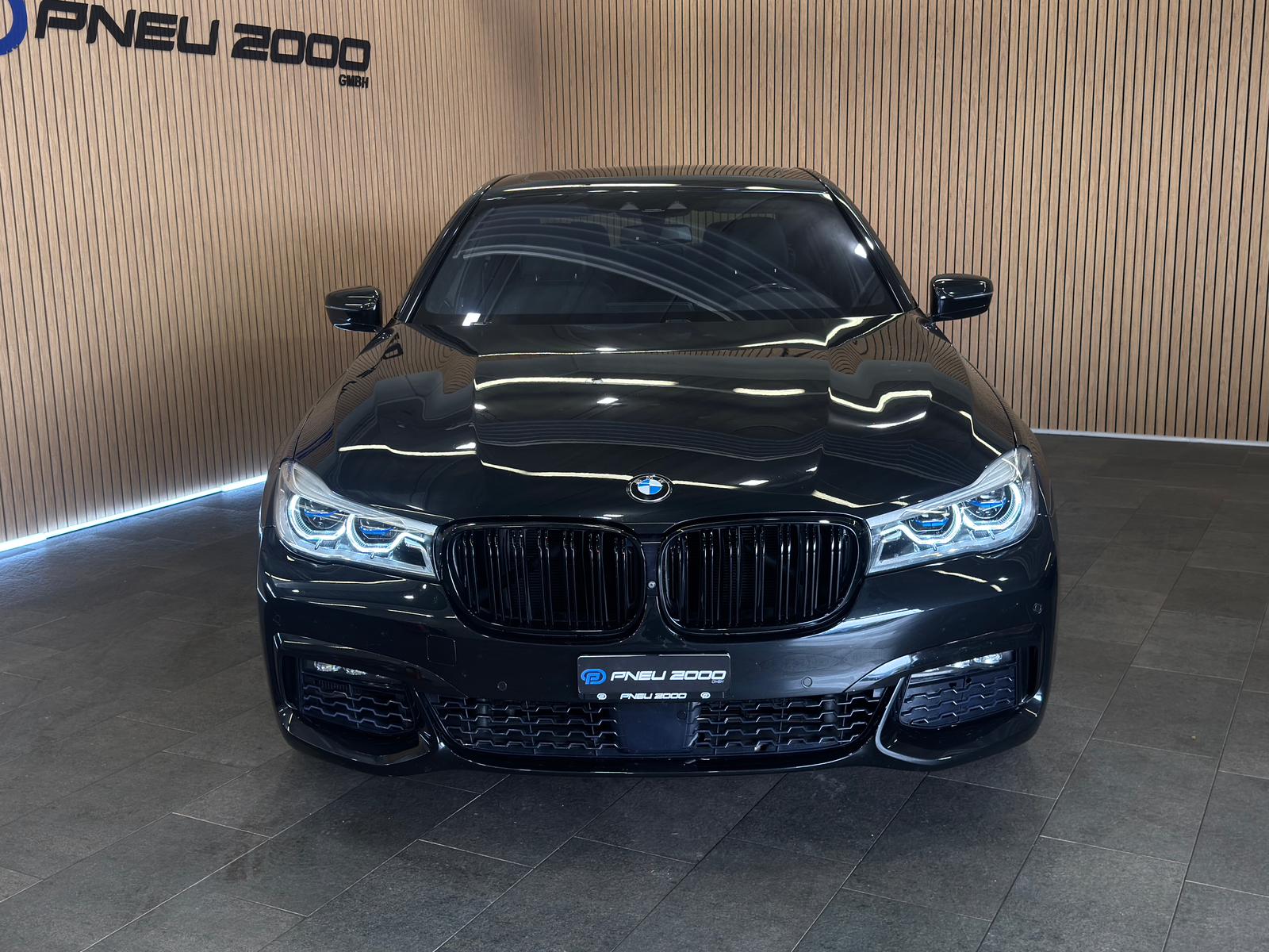BMW 750d xDrive Steptronic *CH*-image-31