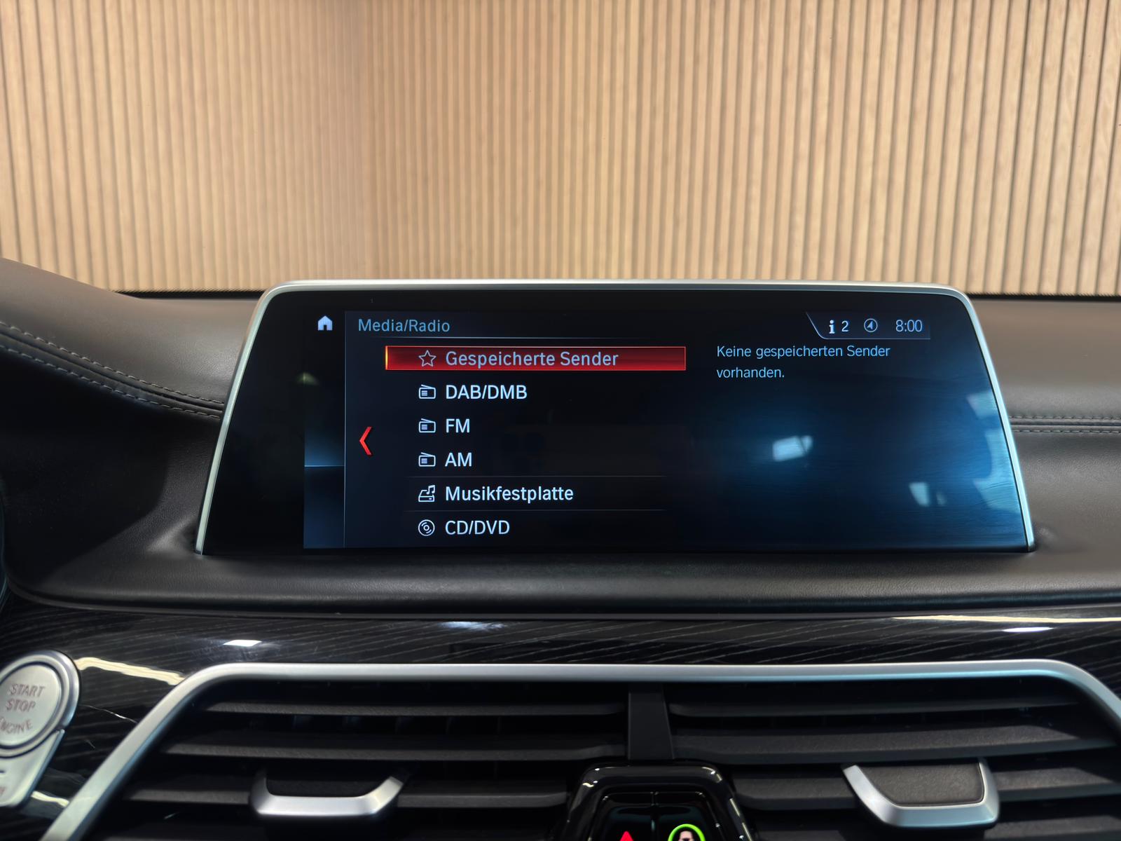 BMW 750d xDrive Steptronic *CH*-image-22