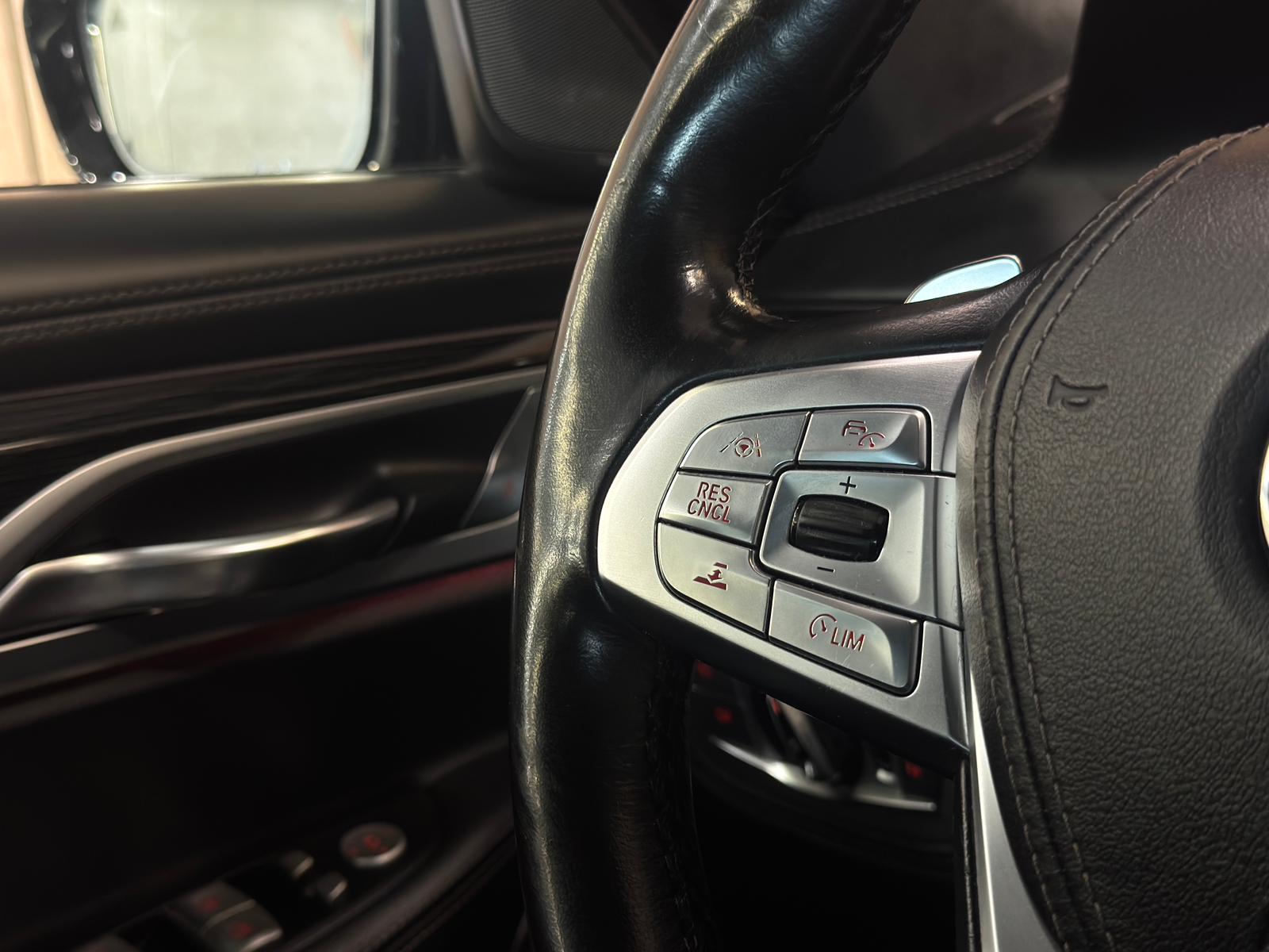 BMW 750d xDrive Steptronic *CH*-image-15