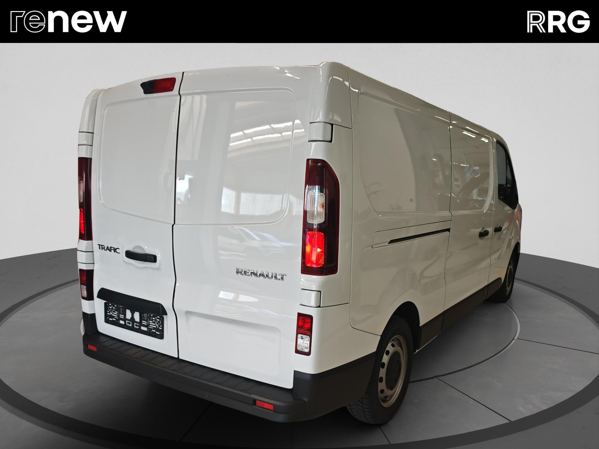 RENAULT Trafic 2.0 Blue dCi 130 Advance L2H1 EN-image-1