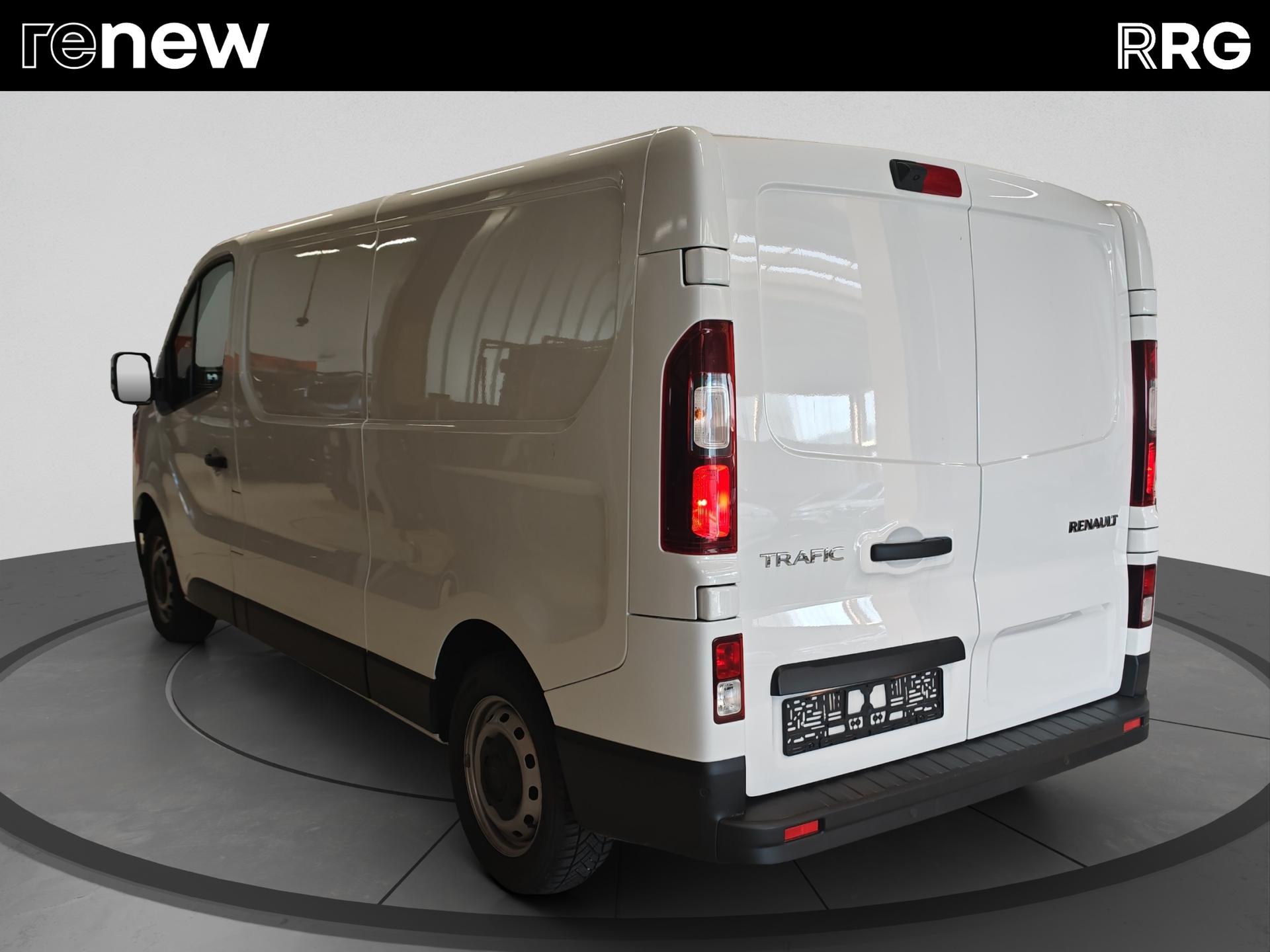 RENAULT Trafic 2.0 Blue dCi 130 Advance L2H1 EN-image-3