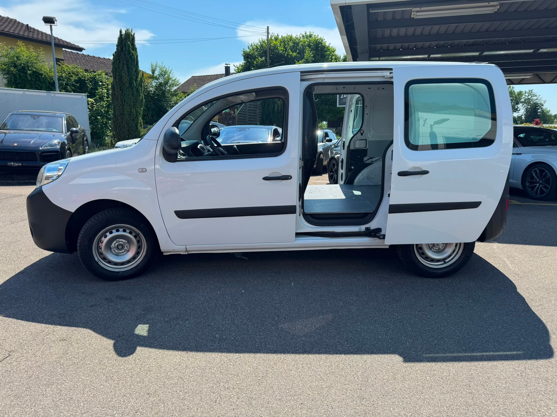 RENAULT Kangoo Medium dCi 90 ENERGY Business-image-3