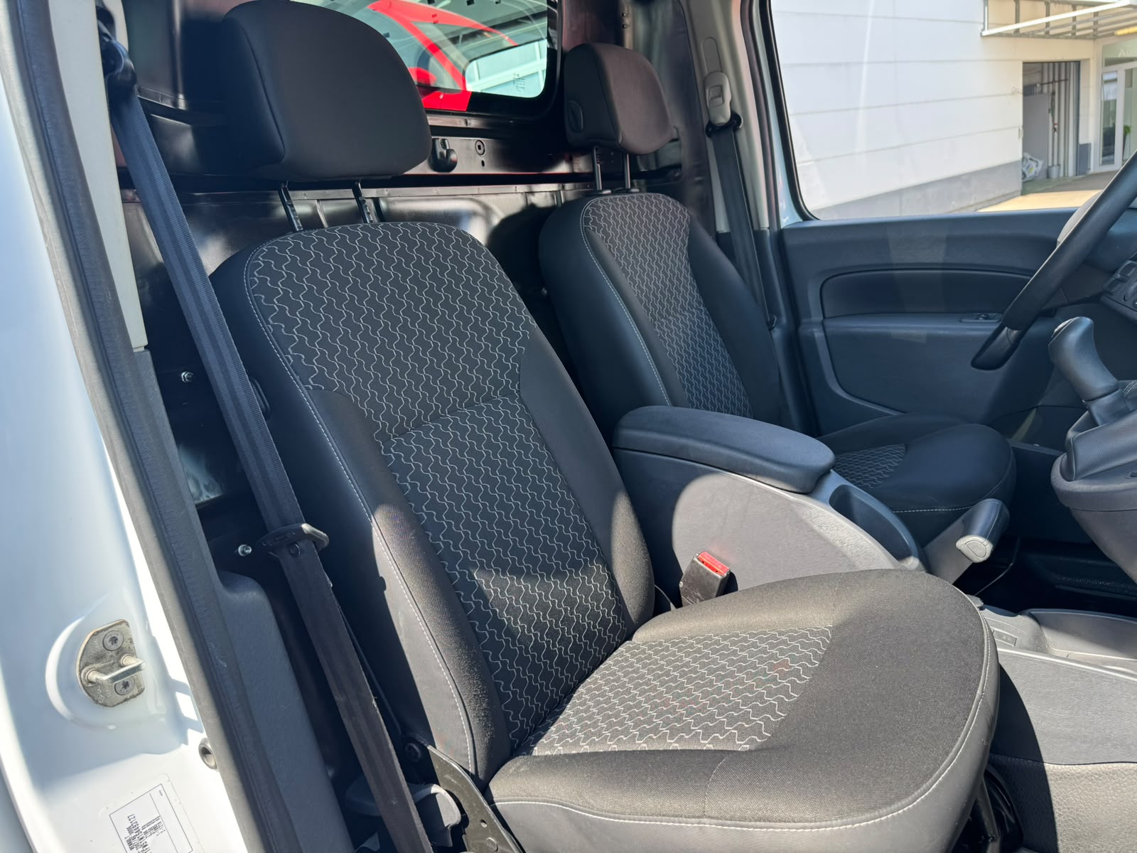 RENAULT Kangoo Medium dCi 90 ENERGY Business-image-13