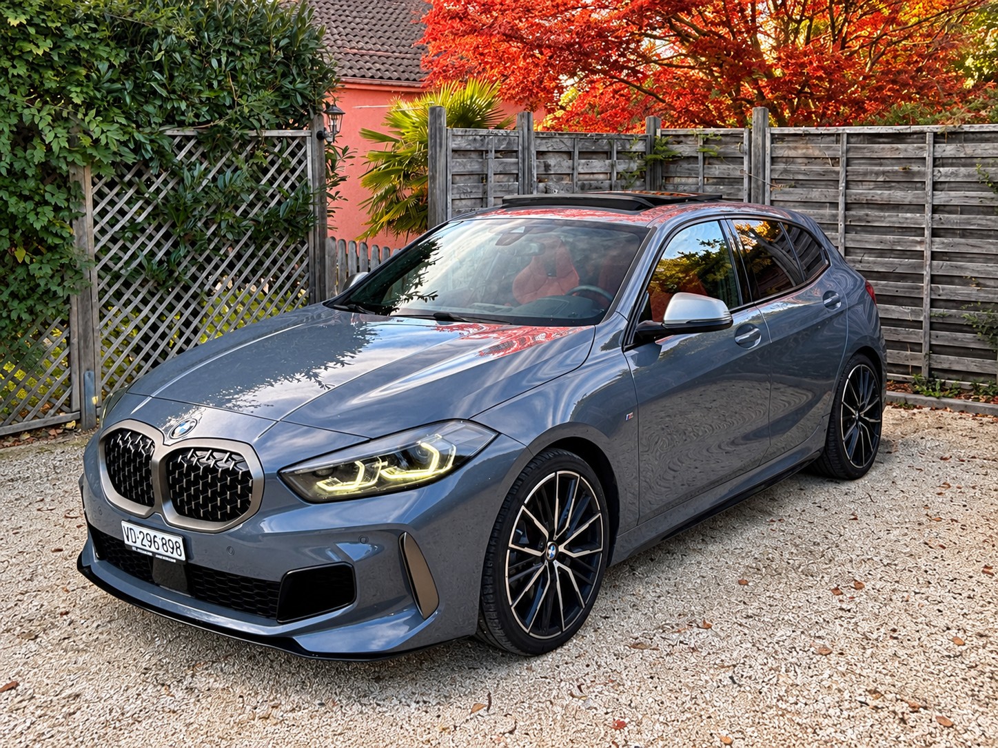 Car photo