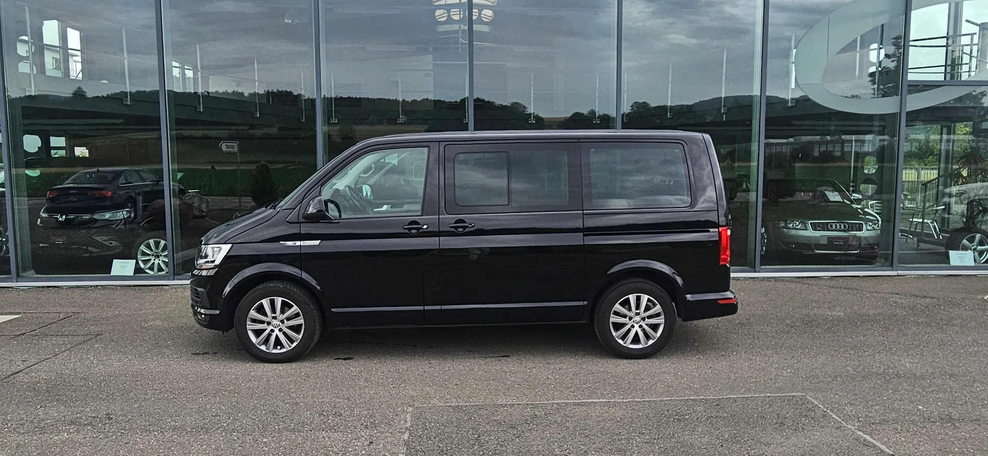 VW T6 Multivan 2.0 TDI - Bulli - Trendline DSG-image-1