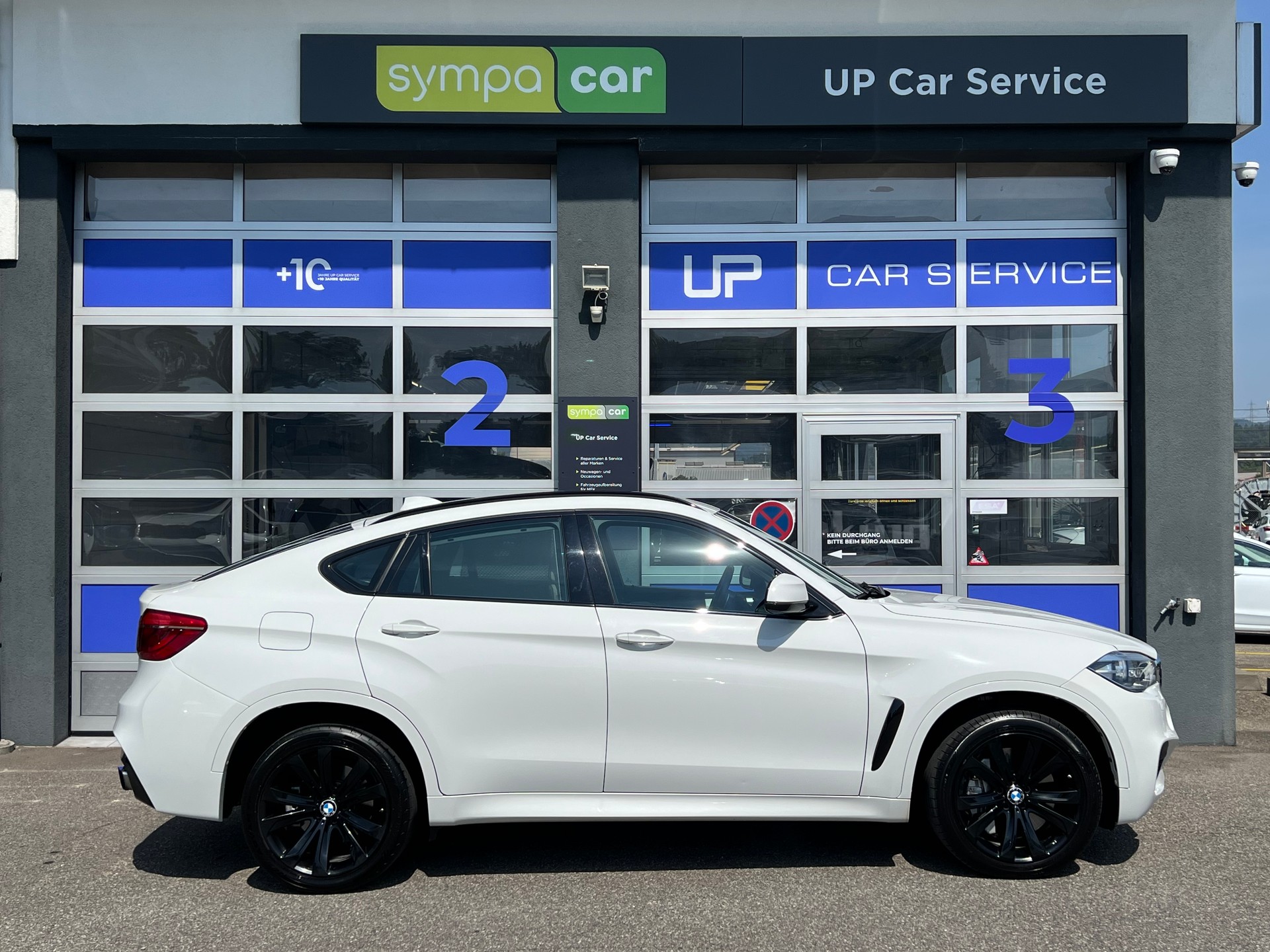 BMW X6 50i xDrive * AHK 2.7 T *-image-3