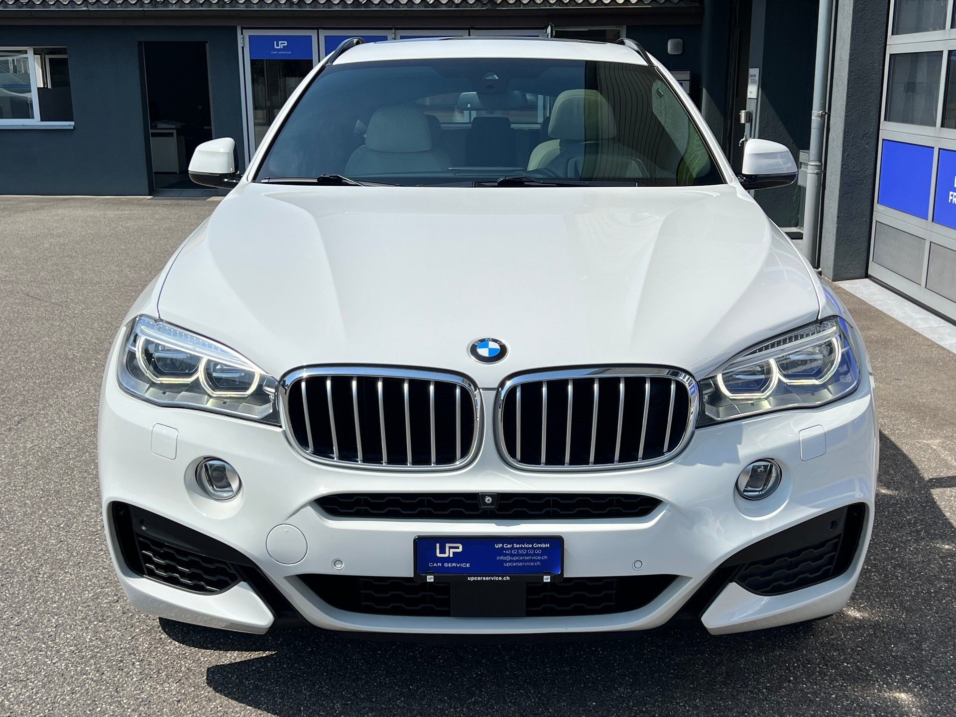BMW X6 50i xDrive * AHK 2.7 T *-image-0
