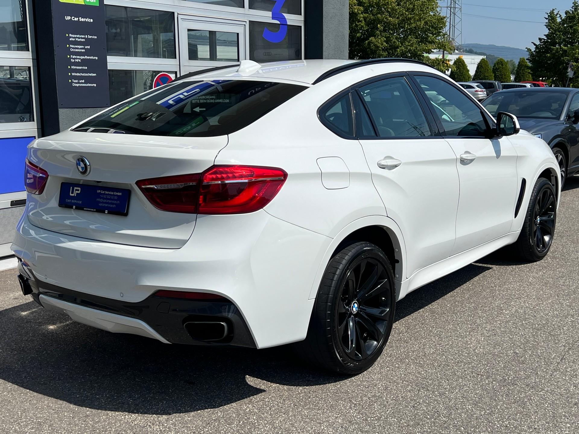 BMW X6 50i xDrive * AHK 2.7 T *-image-4