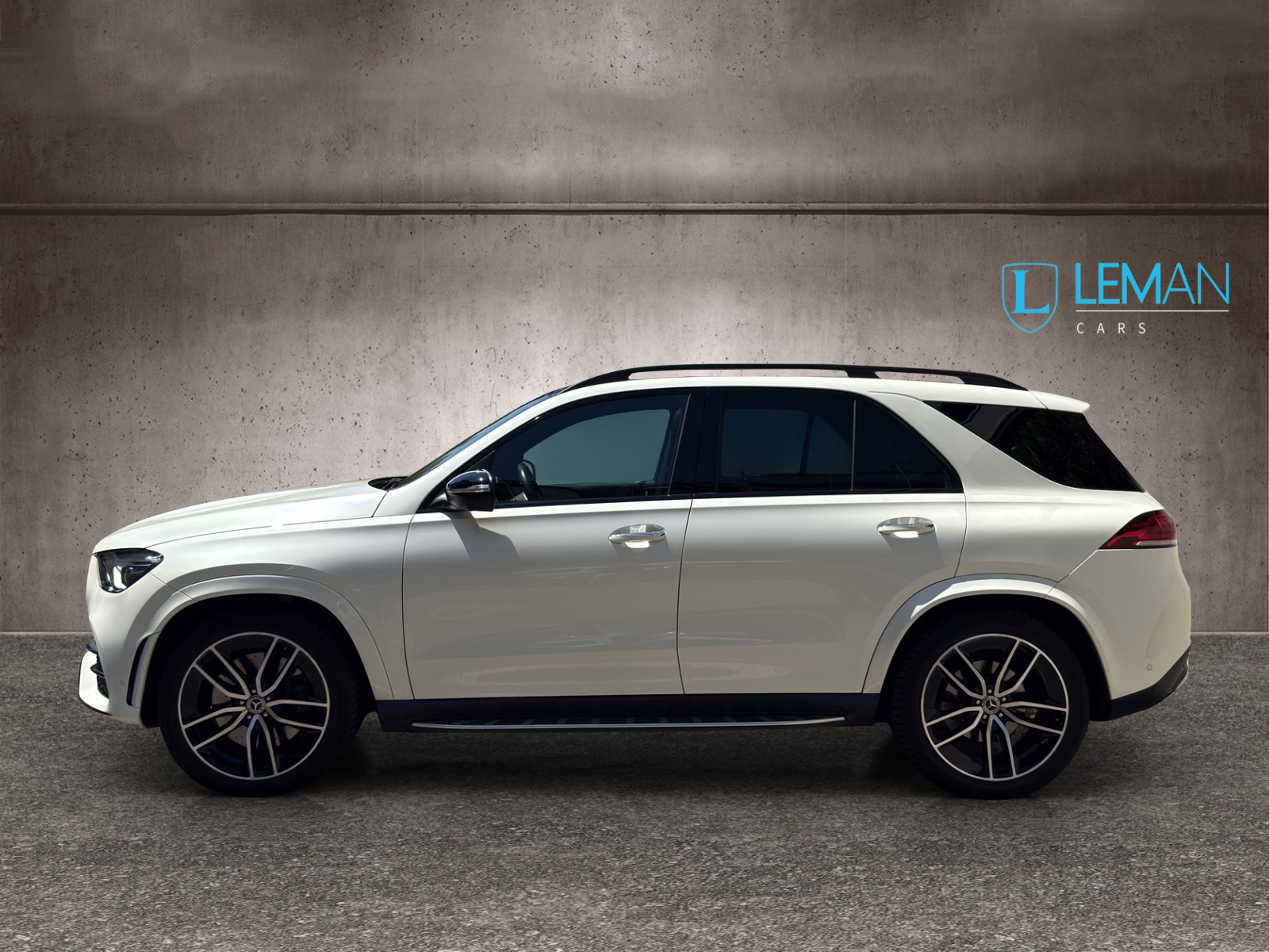MERCEDES-BENZ GLE 450 4Matic AMG Line 9G-Tronic-image-7