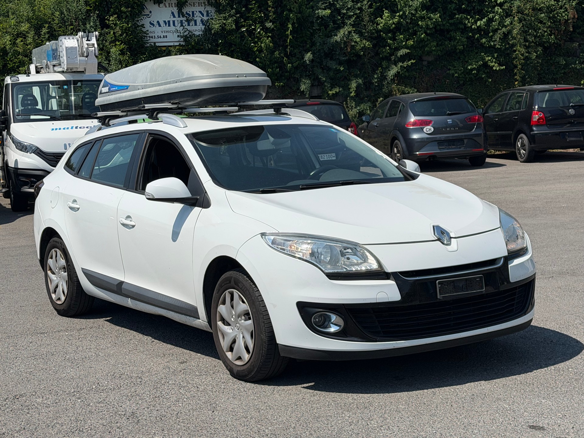 RENAULT Mégane Grandtour 1.4 16V Turbo Dynamique-image-2
