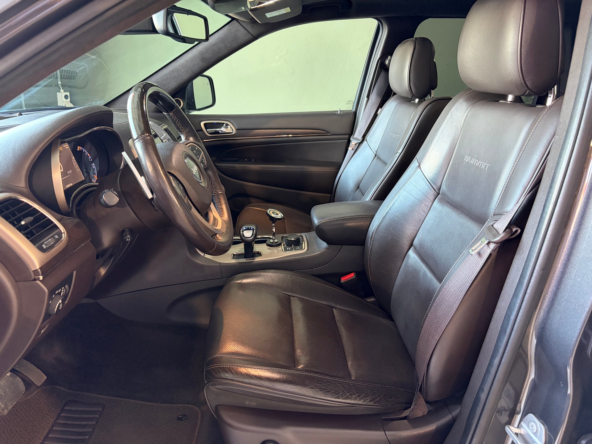 JEEP Grand Cherokee 3.0 CRD Summit Automatic *Ab MFK*CH-Fahrzeug*-image-7