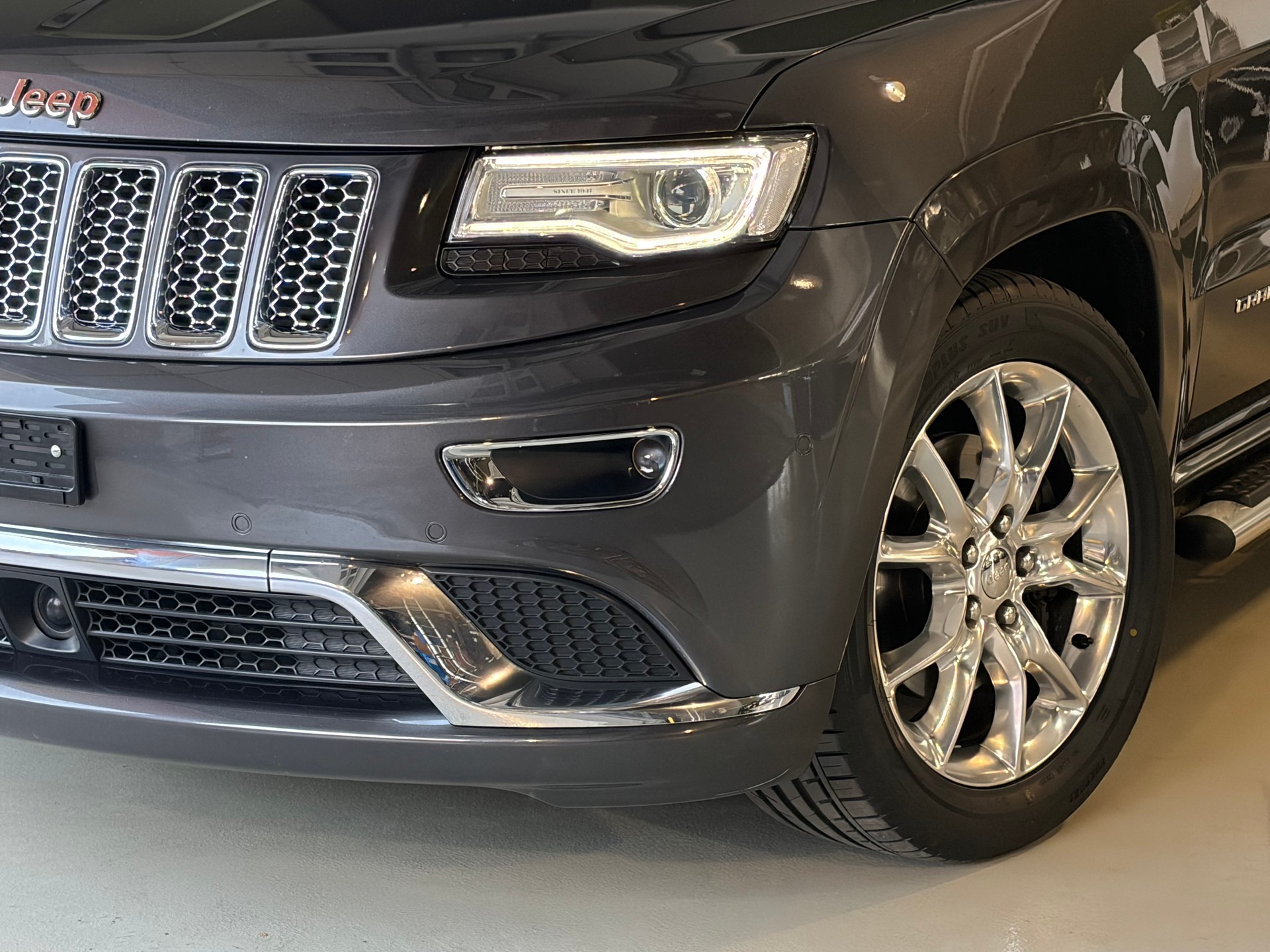 JEEP Grand Cherokee 3.0 CRD Summit Automatic *Ab MFK*CH-Fahrzeug*-image-23