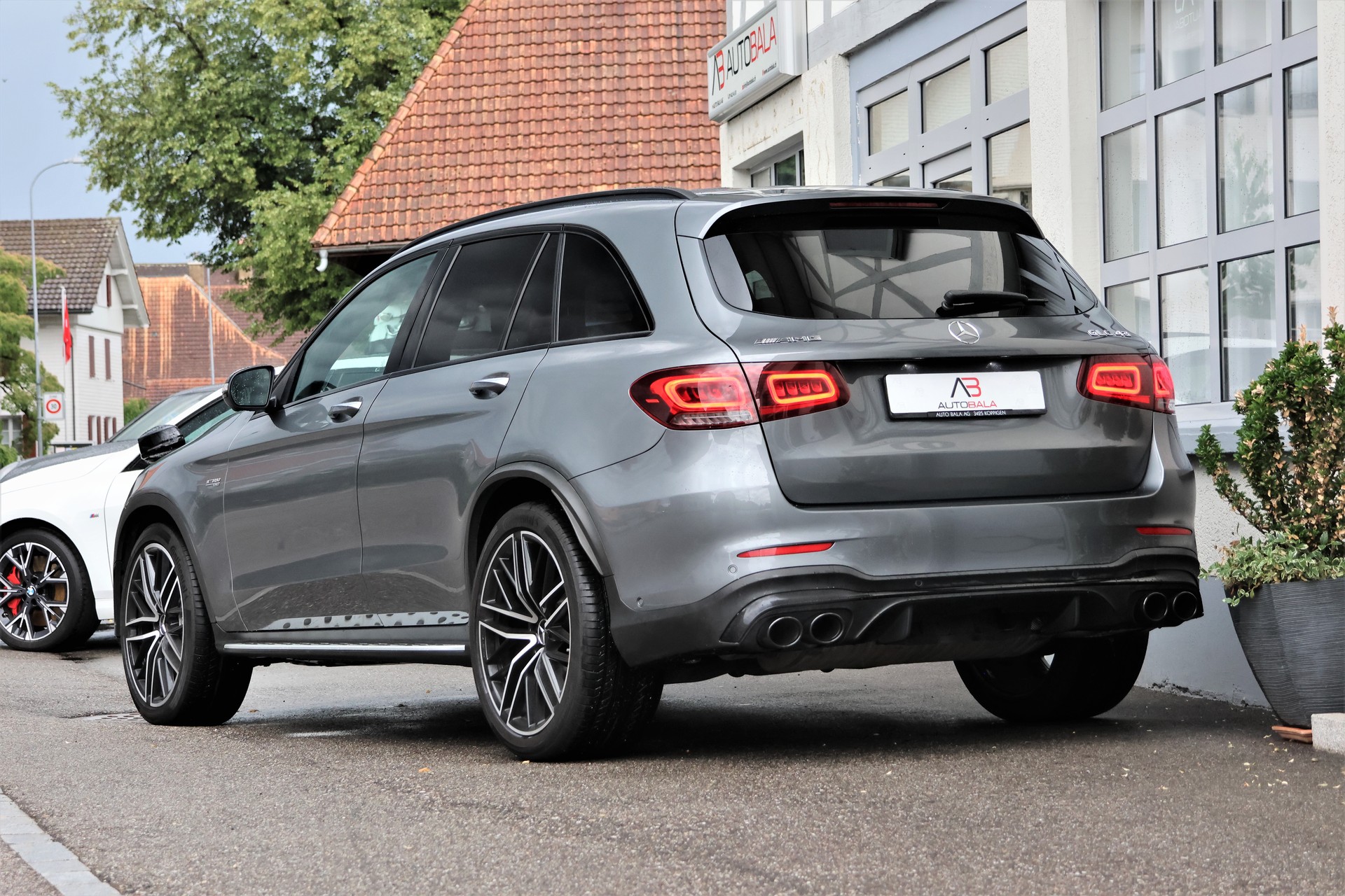 MERCEDES-BENZ GLC 43 AMG 4Matic 9G-Tronic (CH) + 2.4T AHK-showroom-element-2