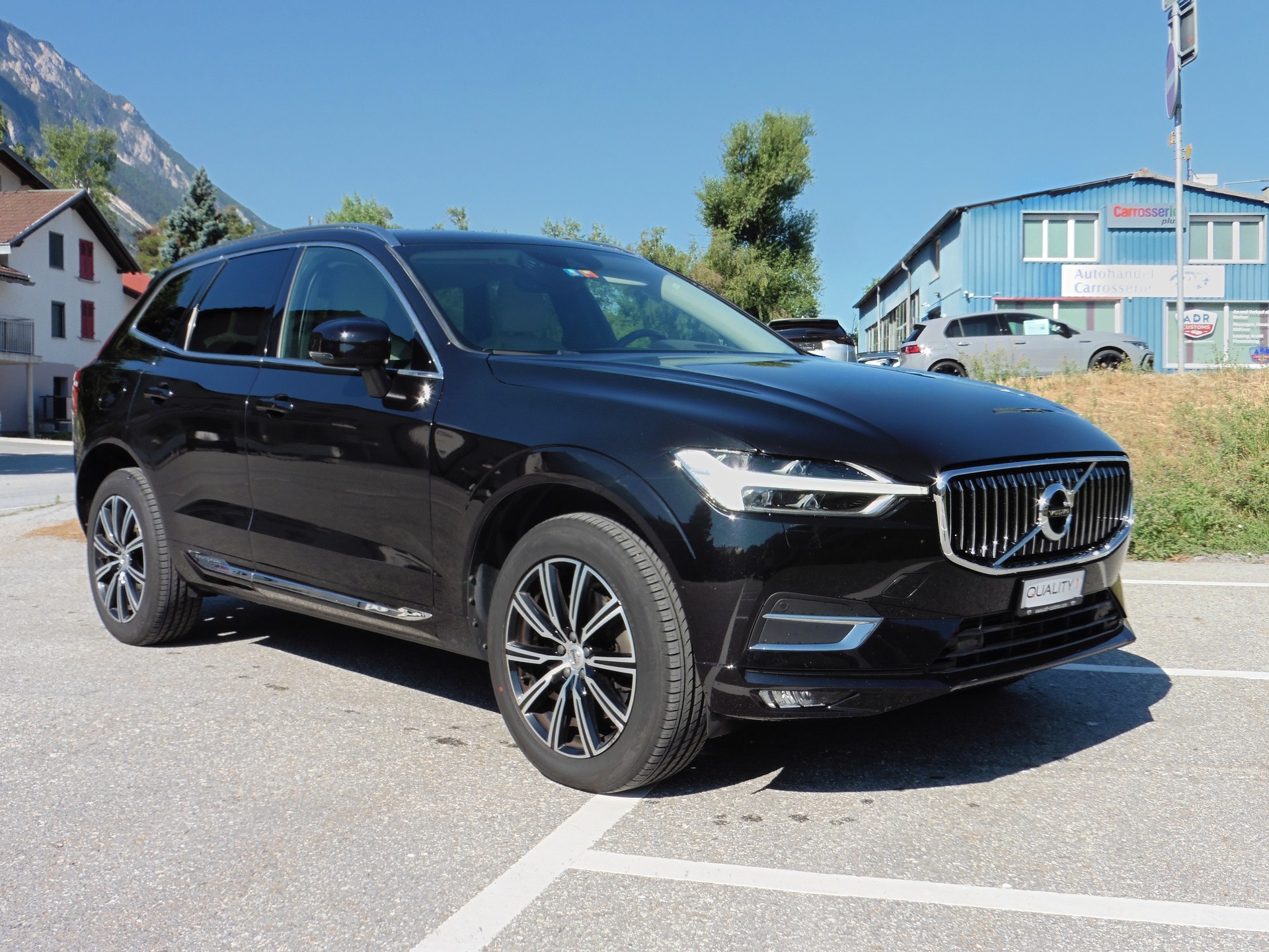VOLVO XC60 T5 AWD Inscription Geartronic-image-2