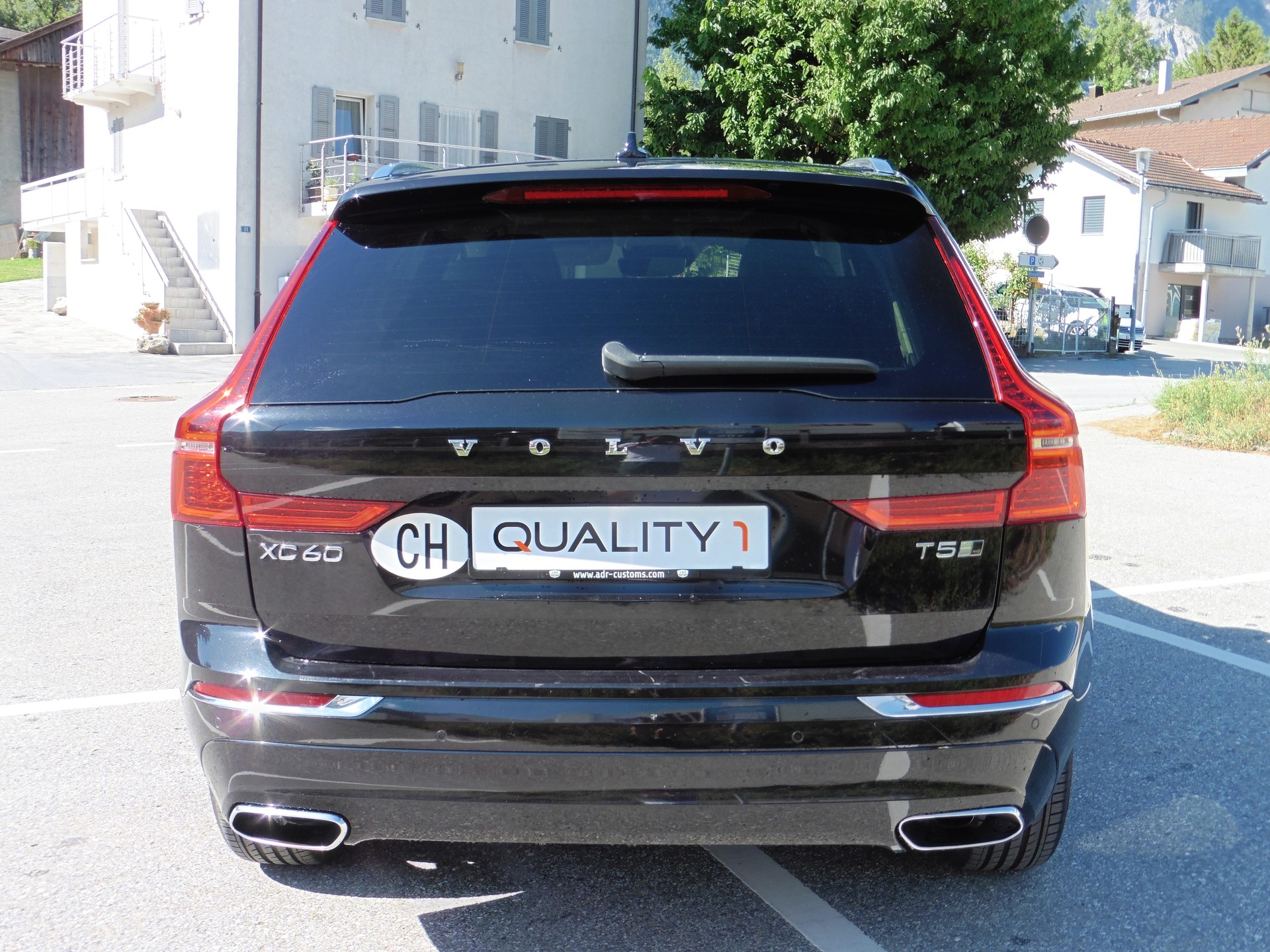 VOLVO XC60 T5 AWD Inscription Geartronic-image-9